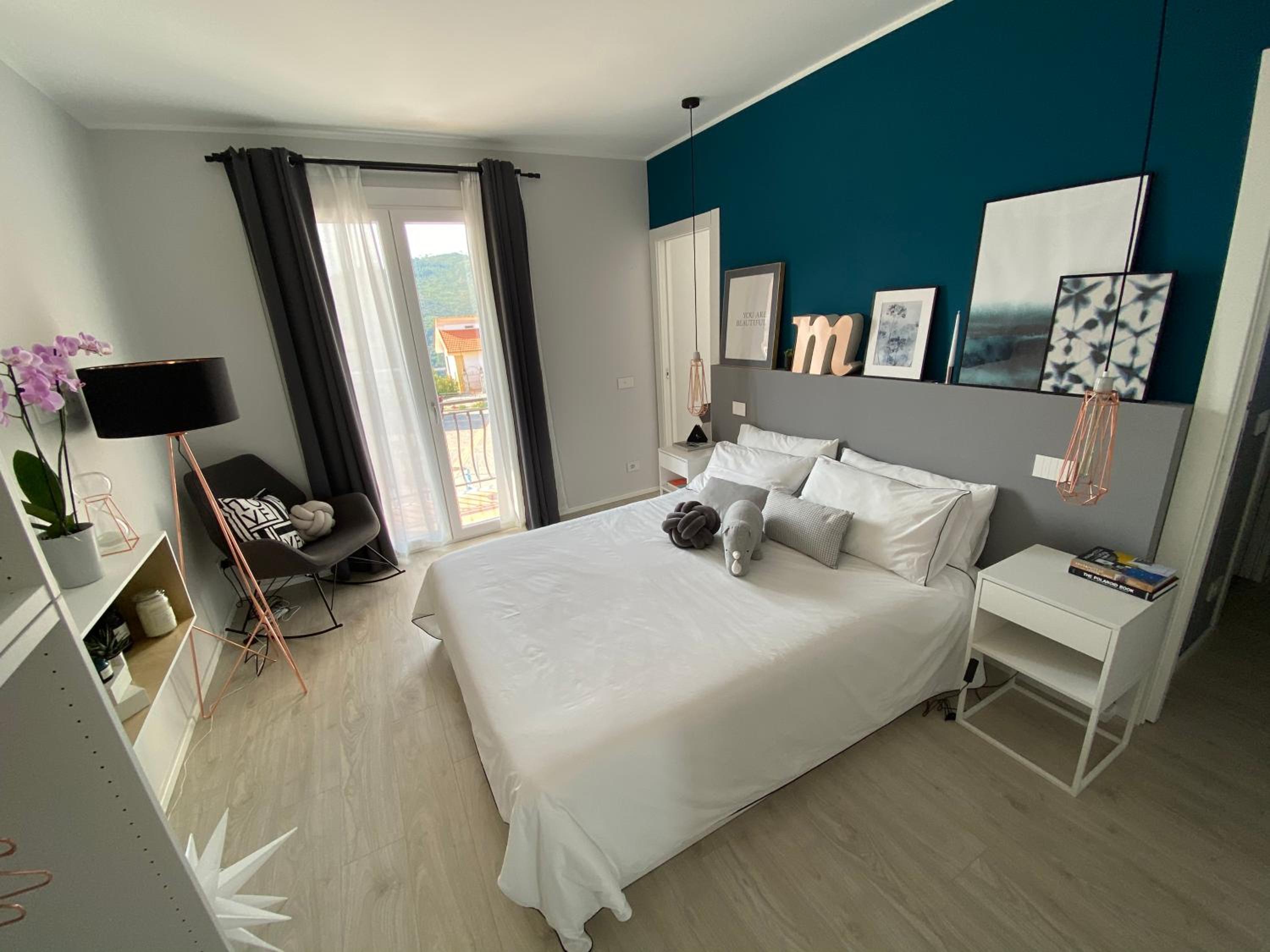 Two-Bedroom Apartment - Photo 18