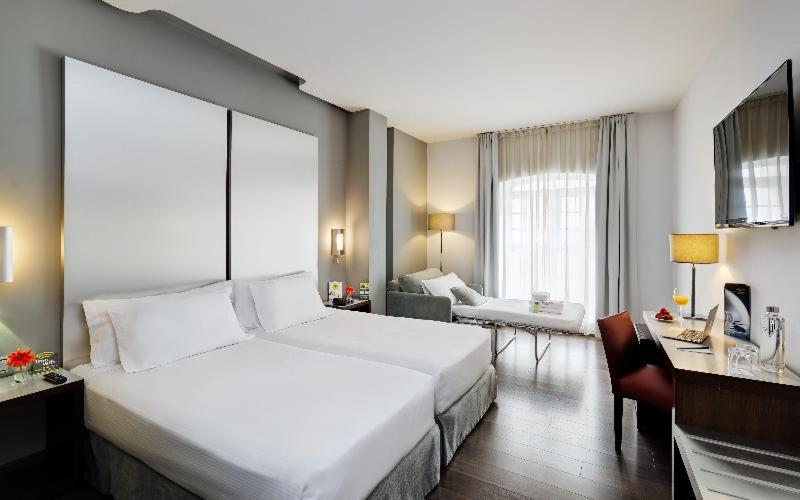 Habitación #27350076