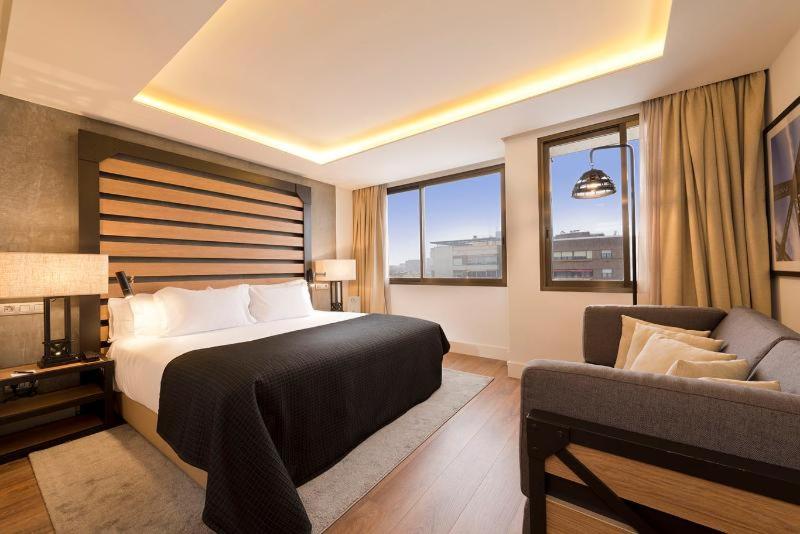 Executive room with sofa-bed