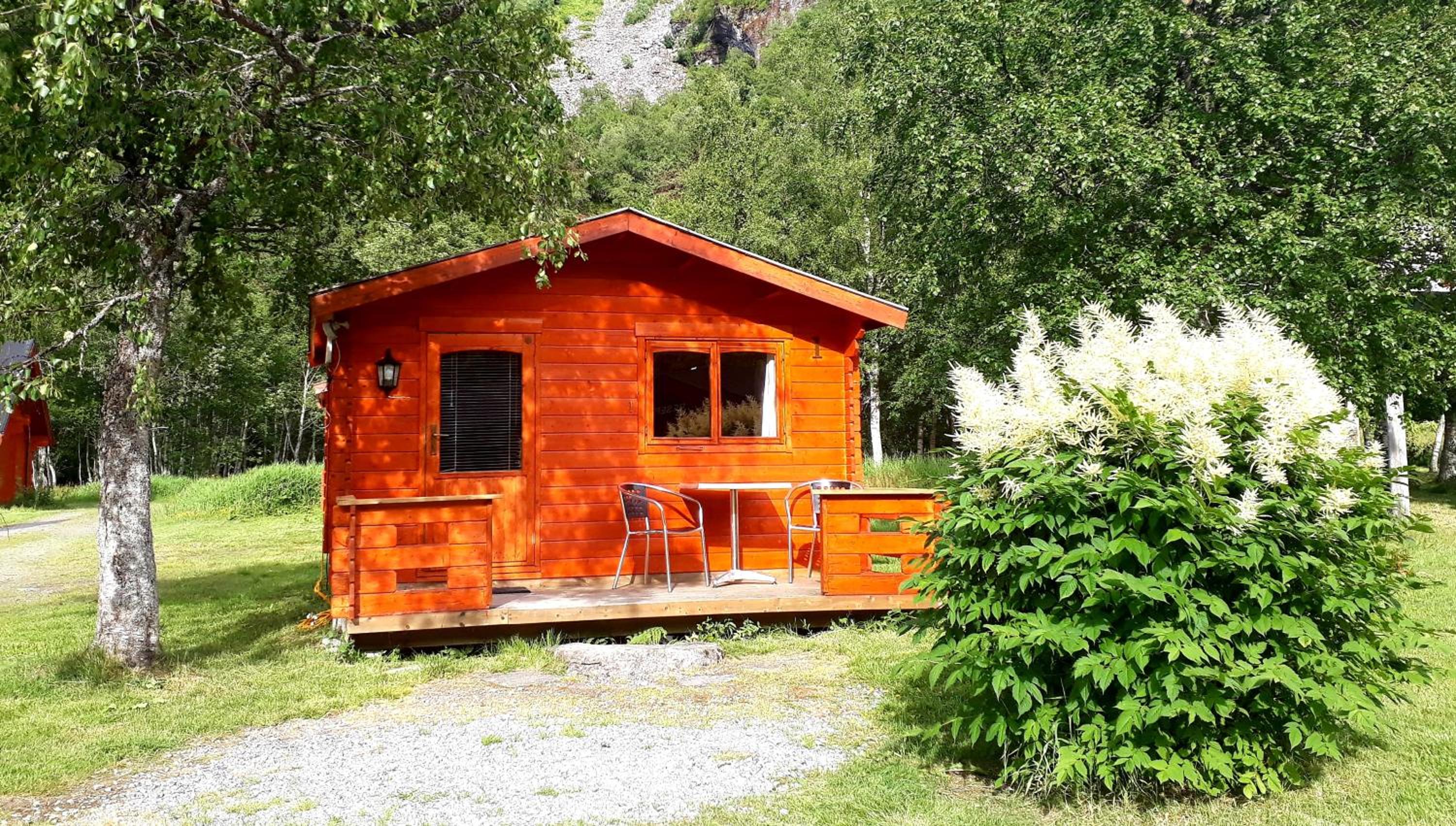 Basic Cottage photo 1