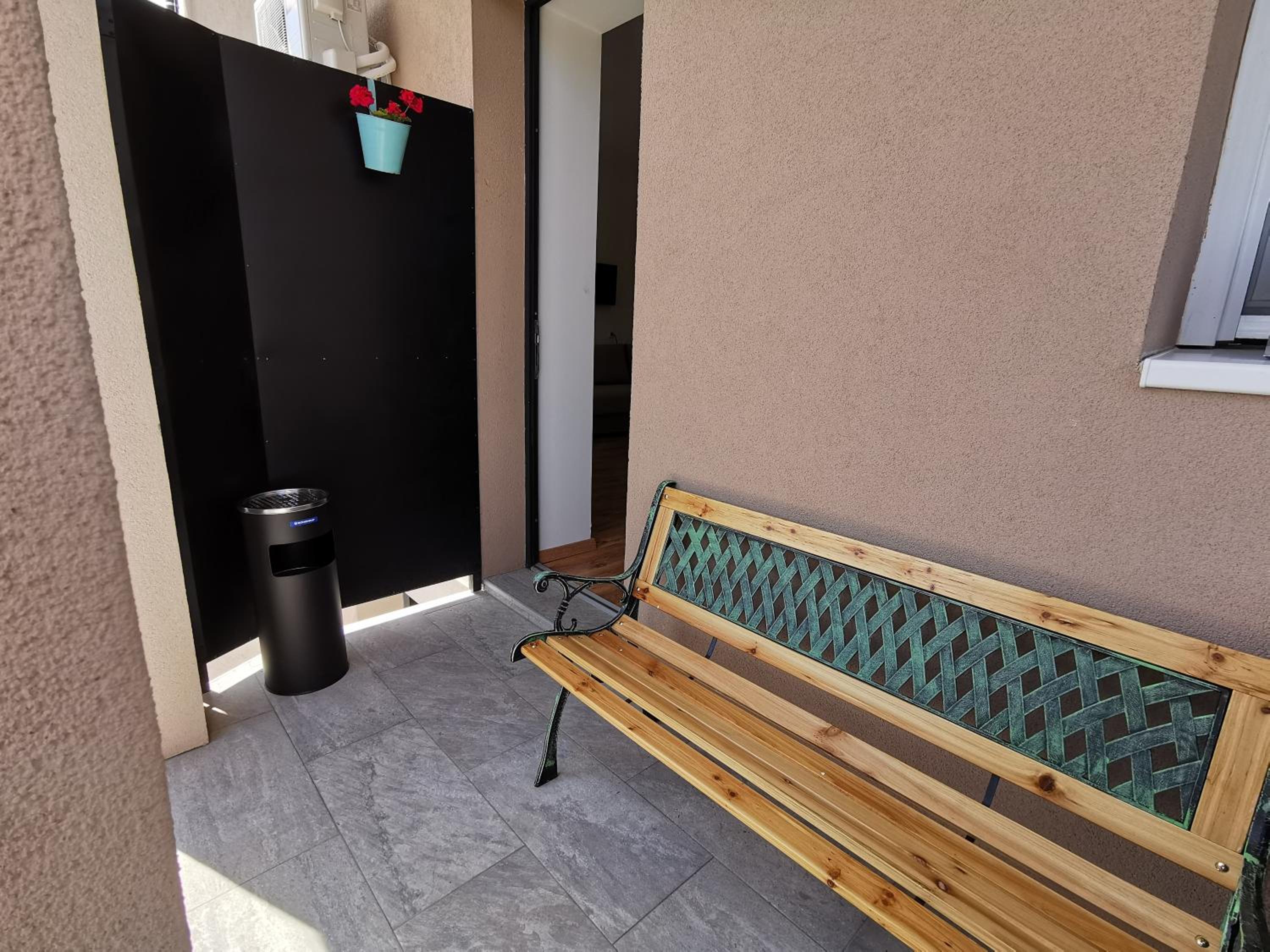 Double Room with Terrace - Photo 6