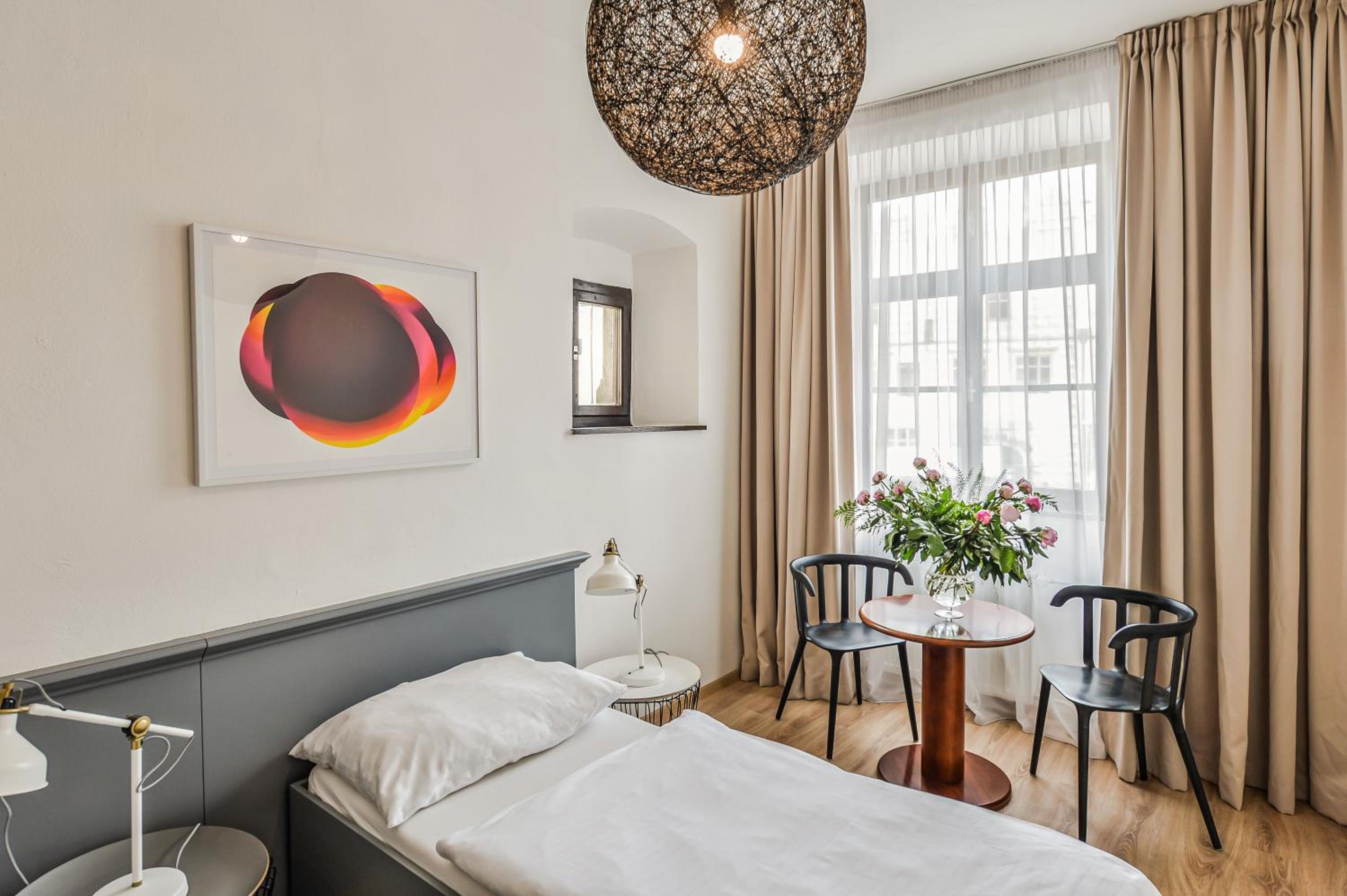 Triple Room with City View