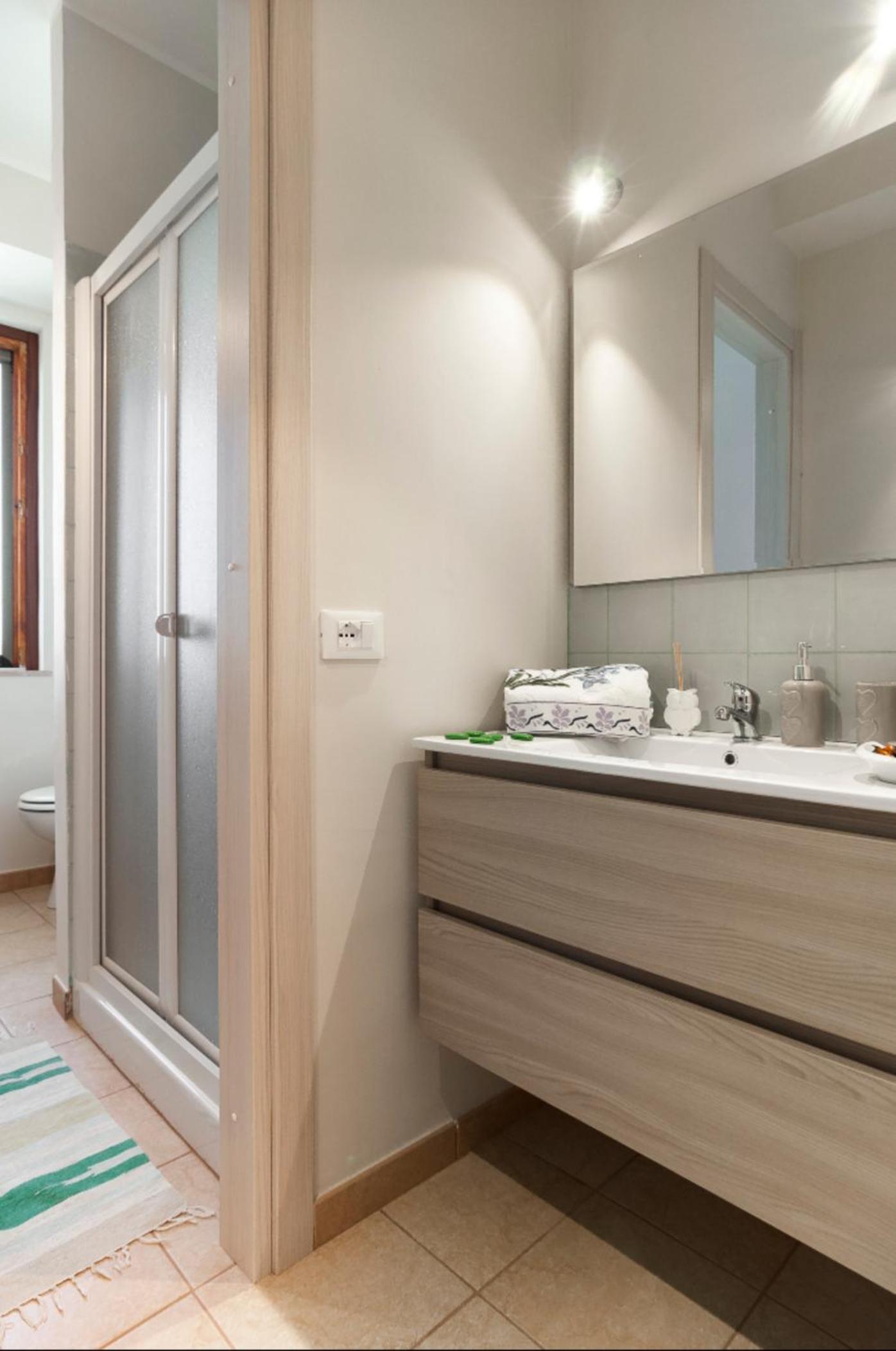 Two-Bedroom Apartment - Photo 18