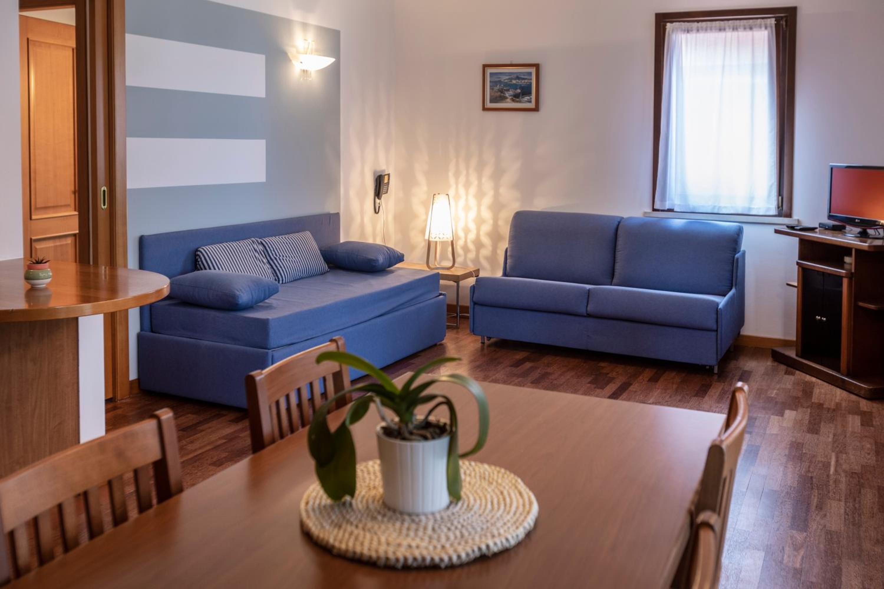 Superior One-Bedroom Apartment with Terrace