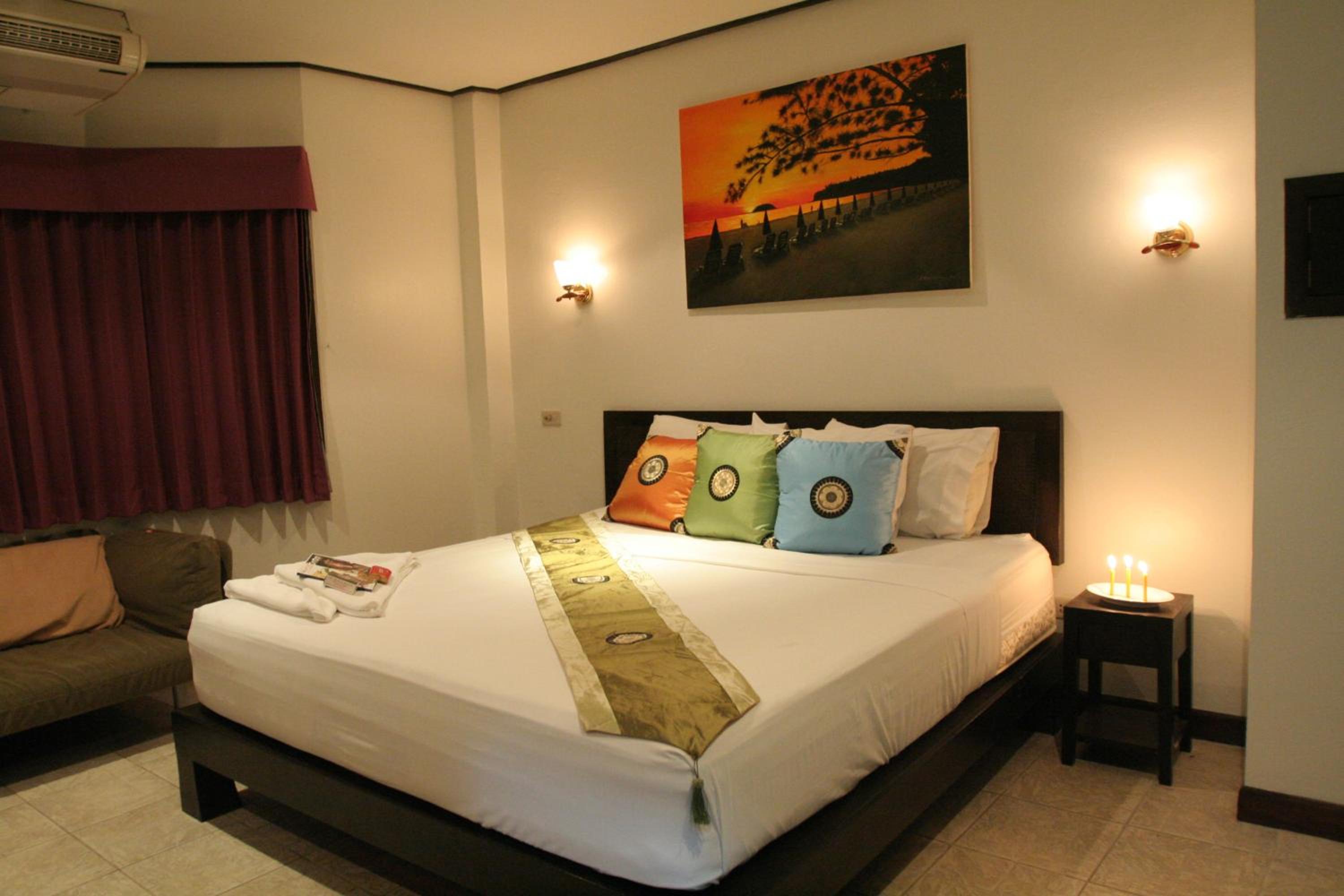 Deluxe Double Room photo 2