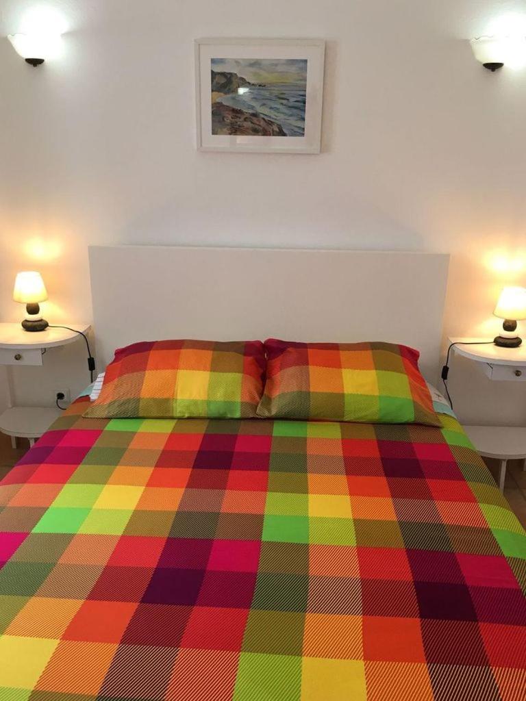 Quarto Duplo com Casa de Banho Privativa