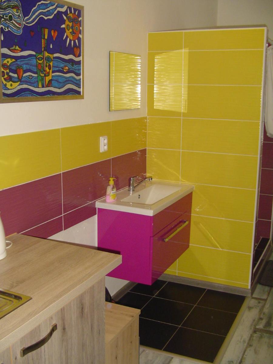 Apartment with Lake View photo 2