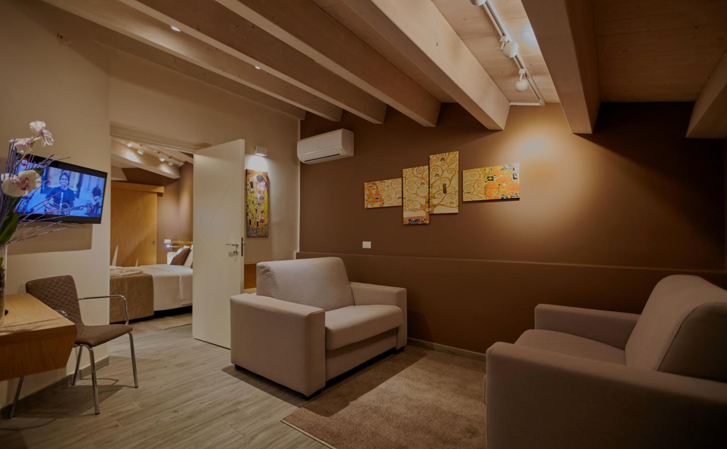 Suite photo 2