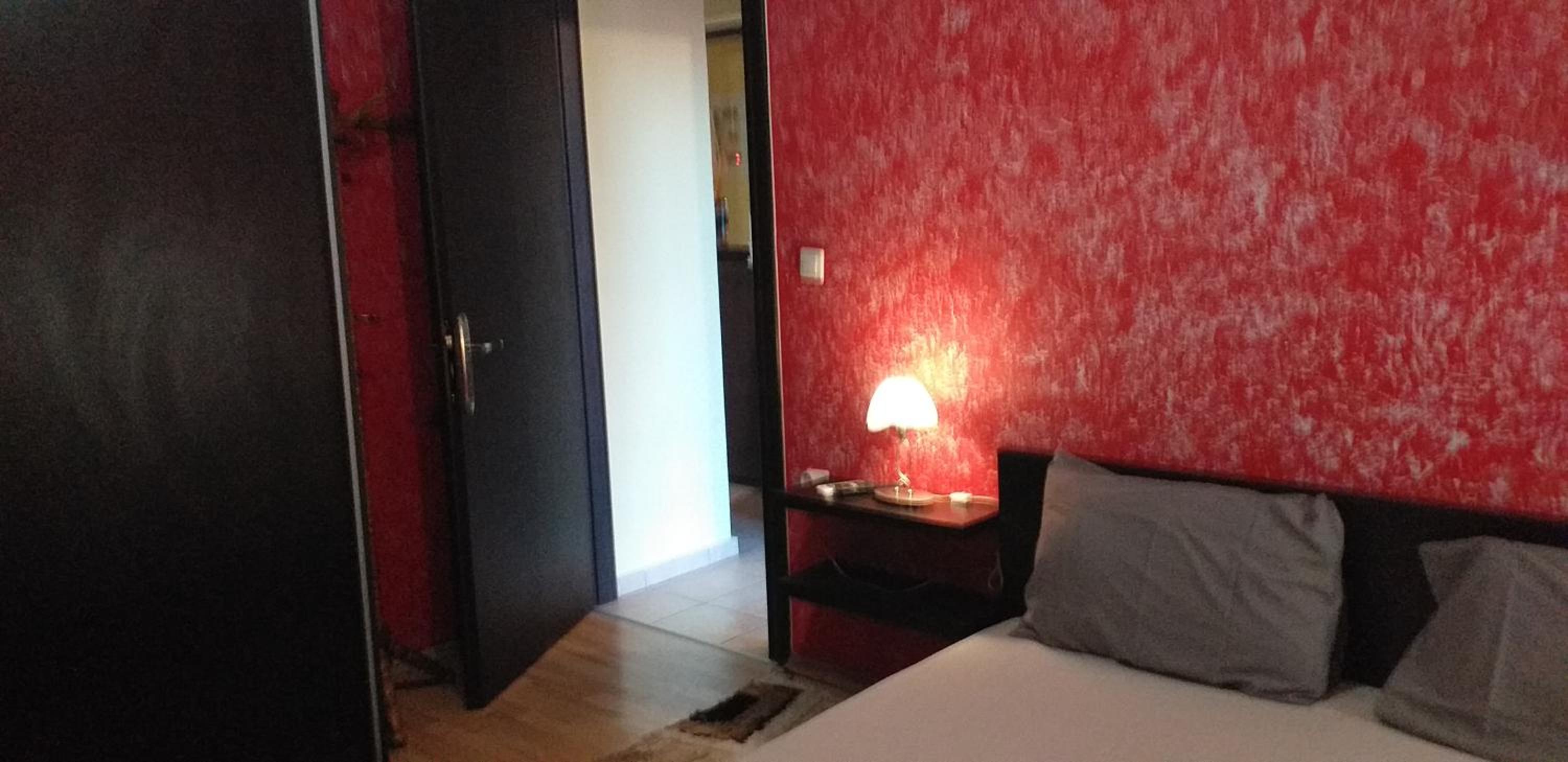 Two-Bedroom Apartment - Photo 22
