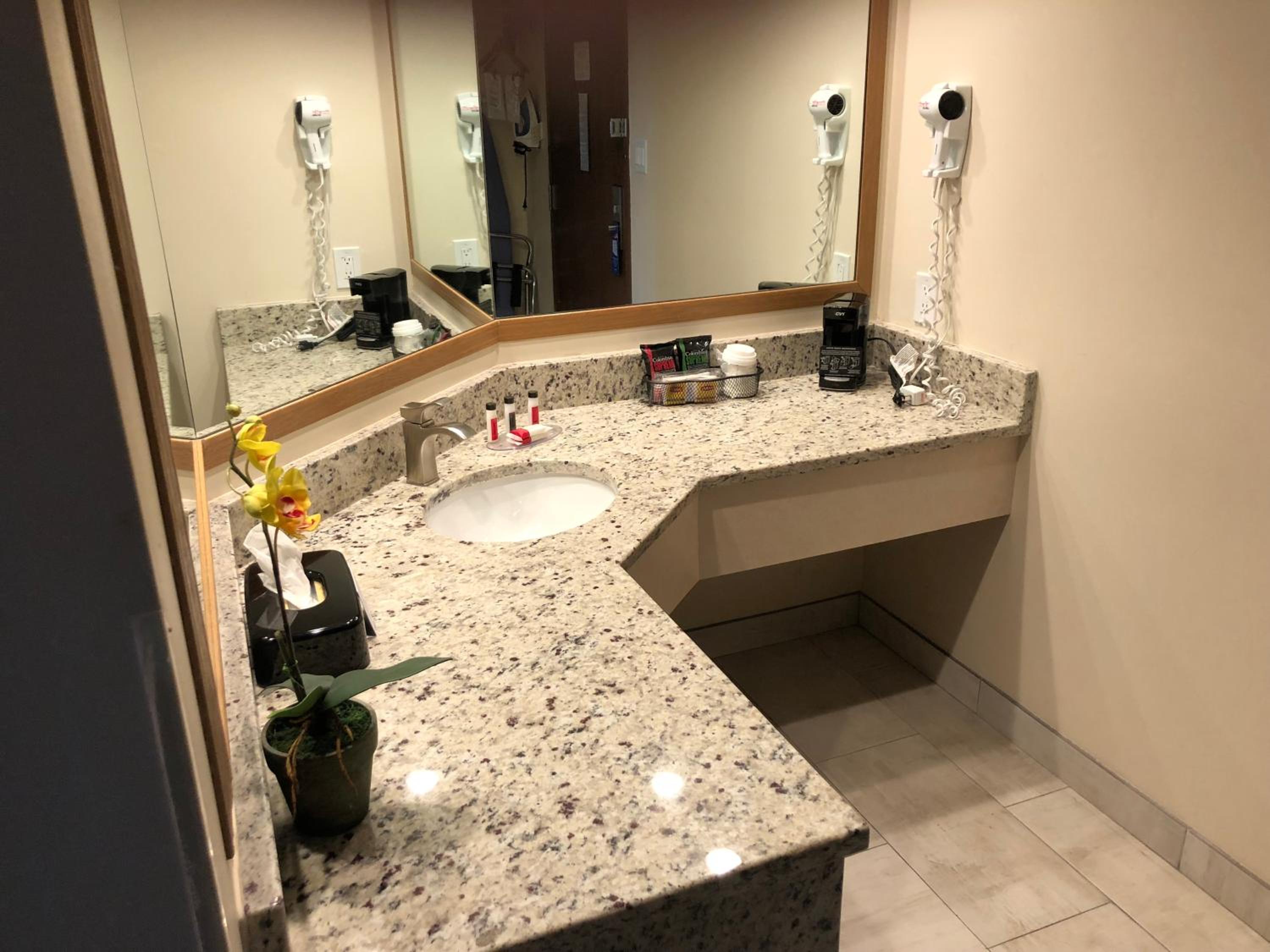 Leisure Suite - Photo 5
