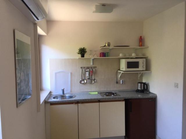 Apartment with Sea View photo 3
