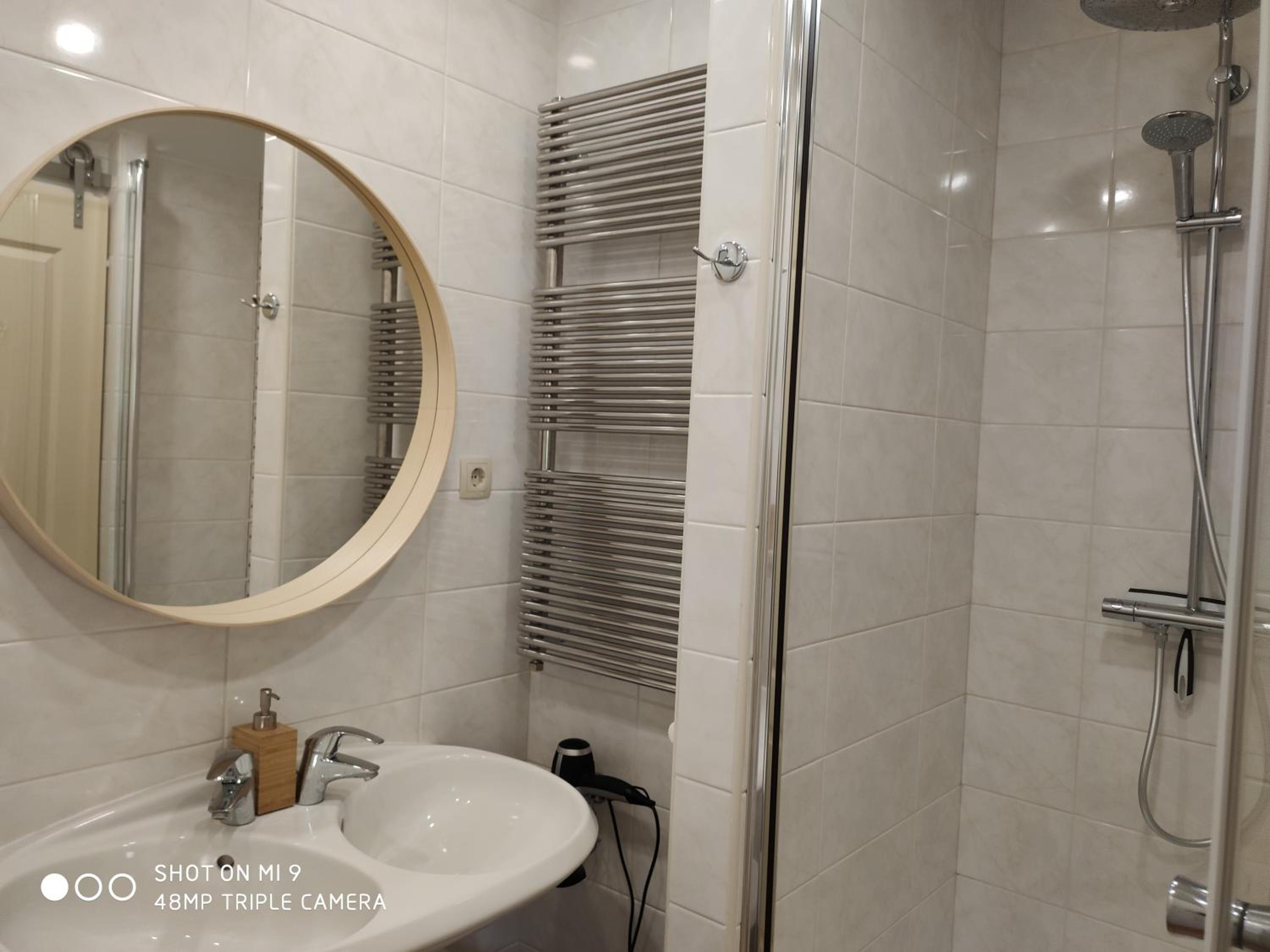 Deluxe Twin Room photo 2