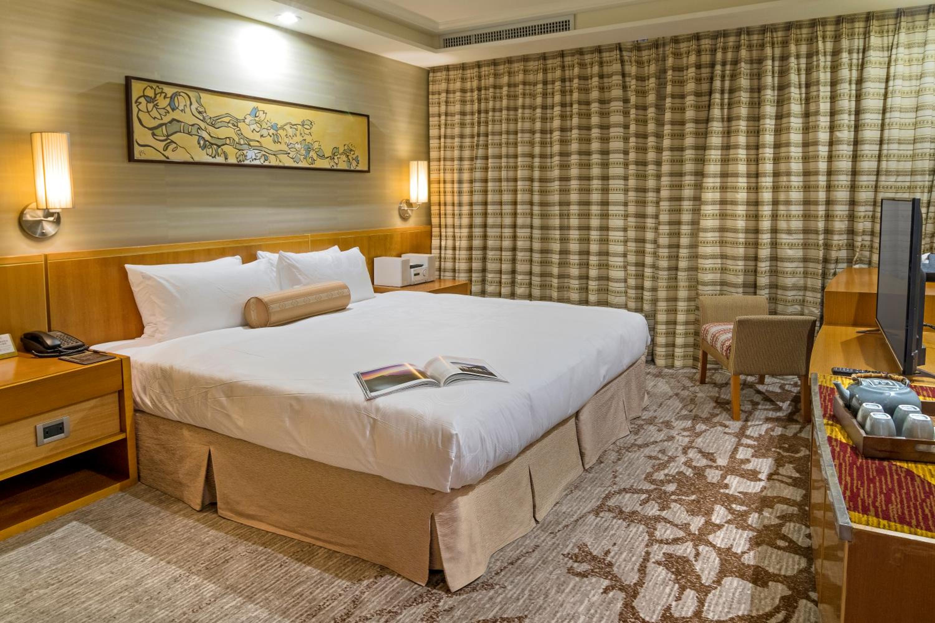 Business Suite - Photo 7