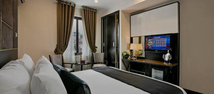 Deluxe Double or Twin Room