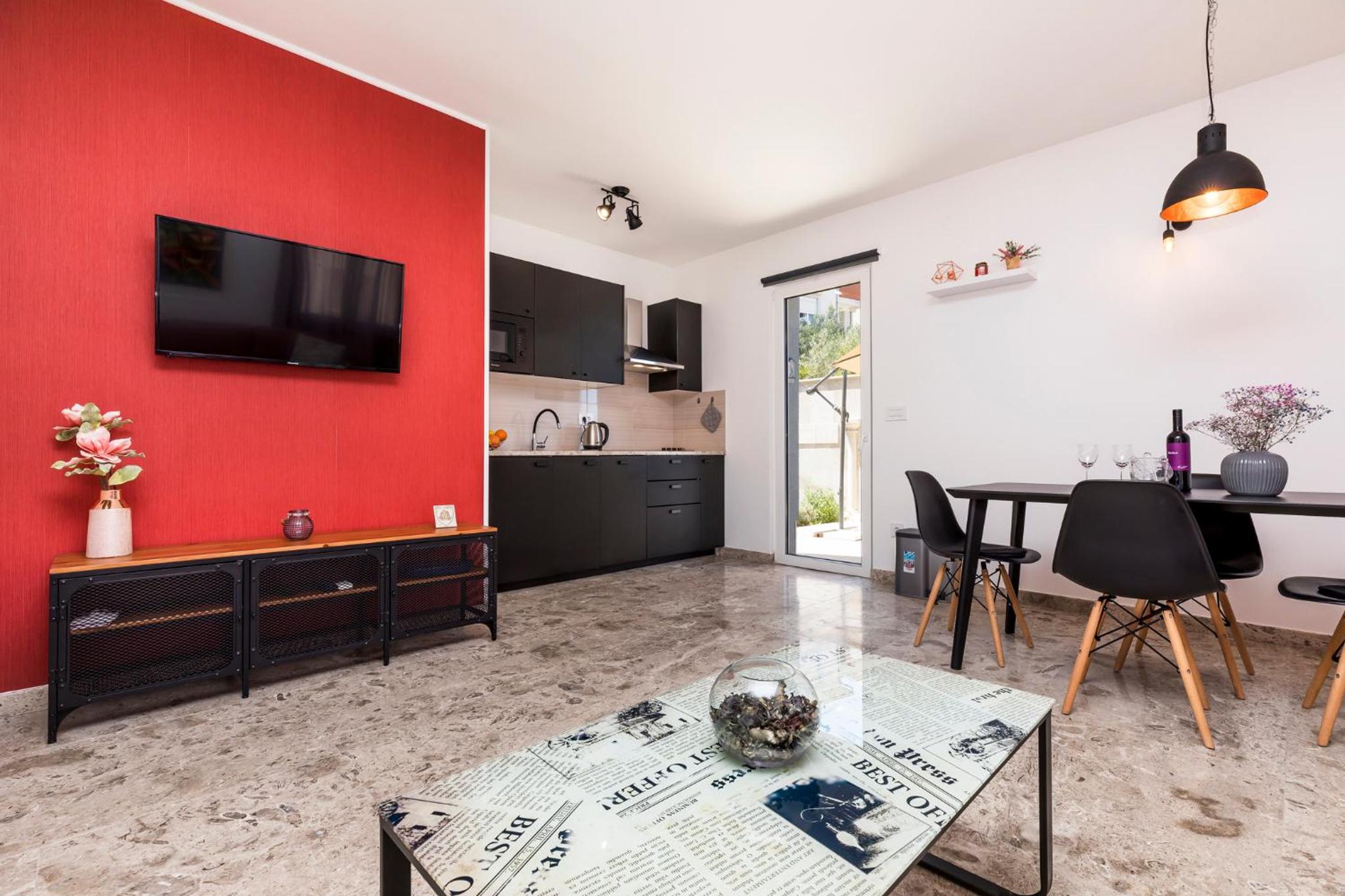 One-Bedroom Apartment