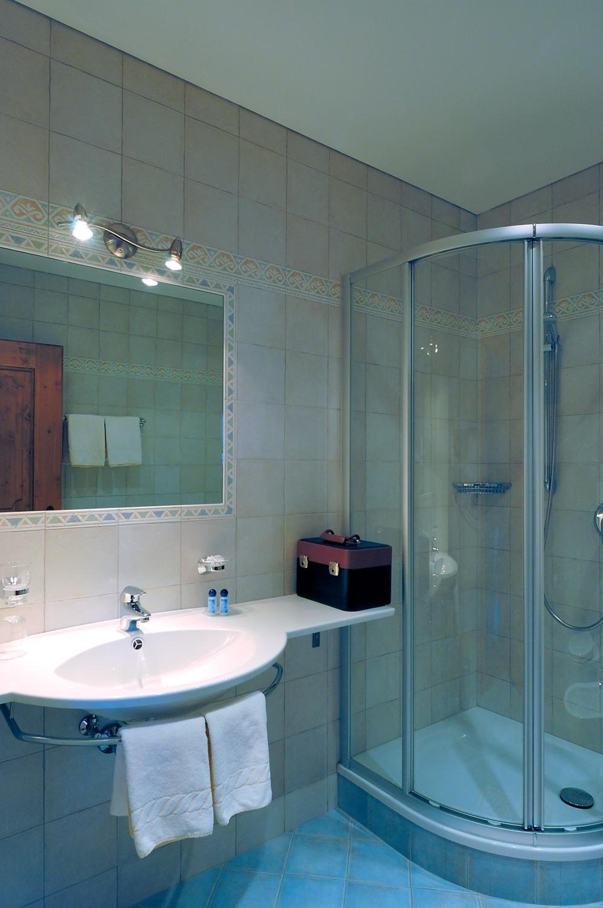 Junior Suite - Photo 8