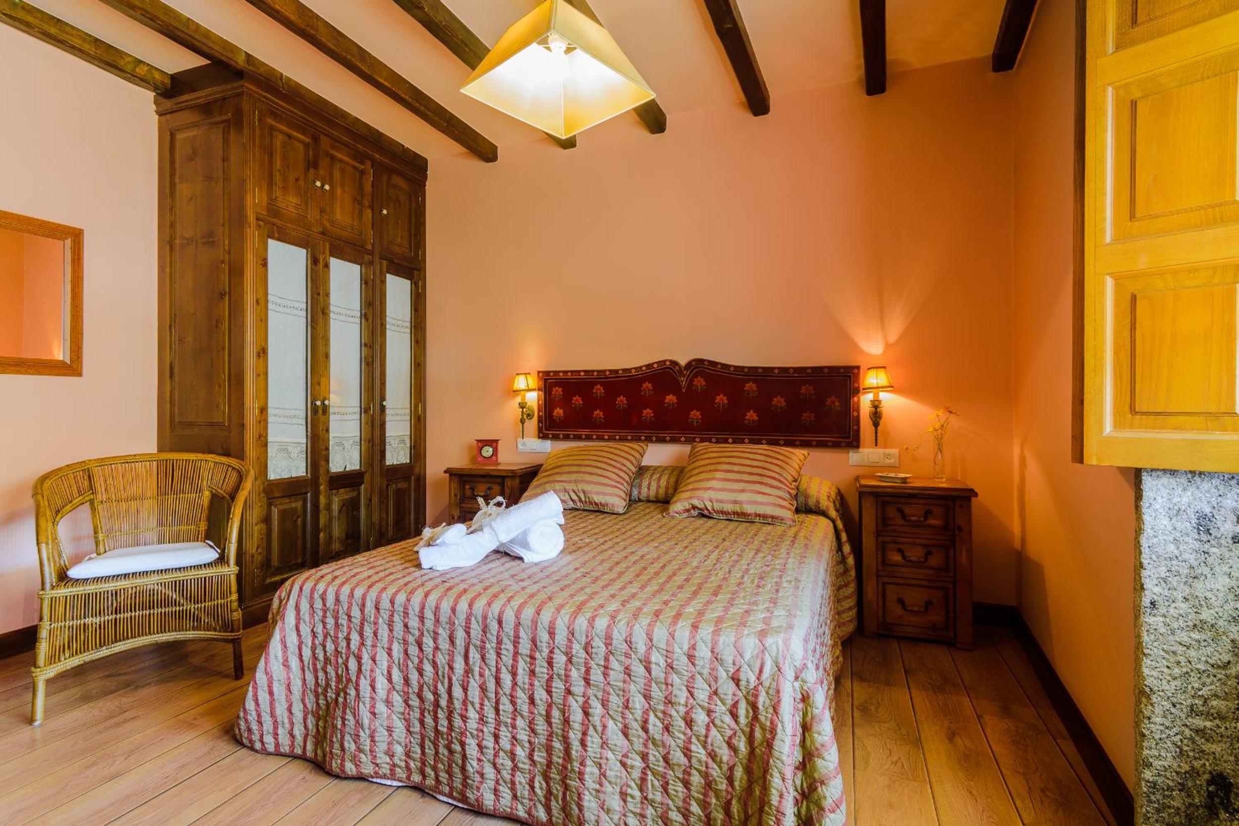 Single Room with Bathroom