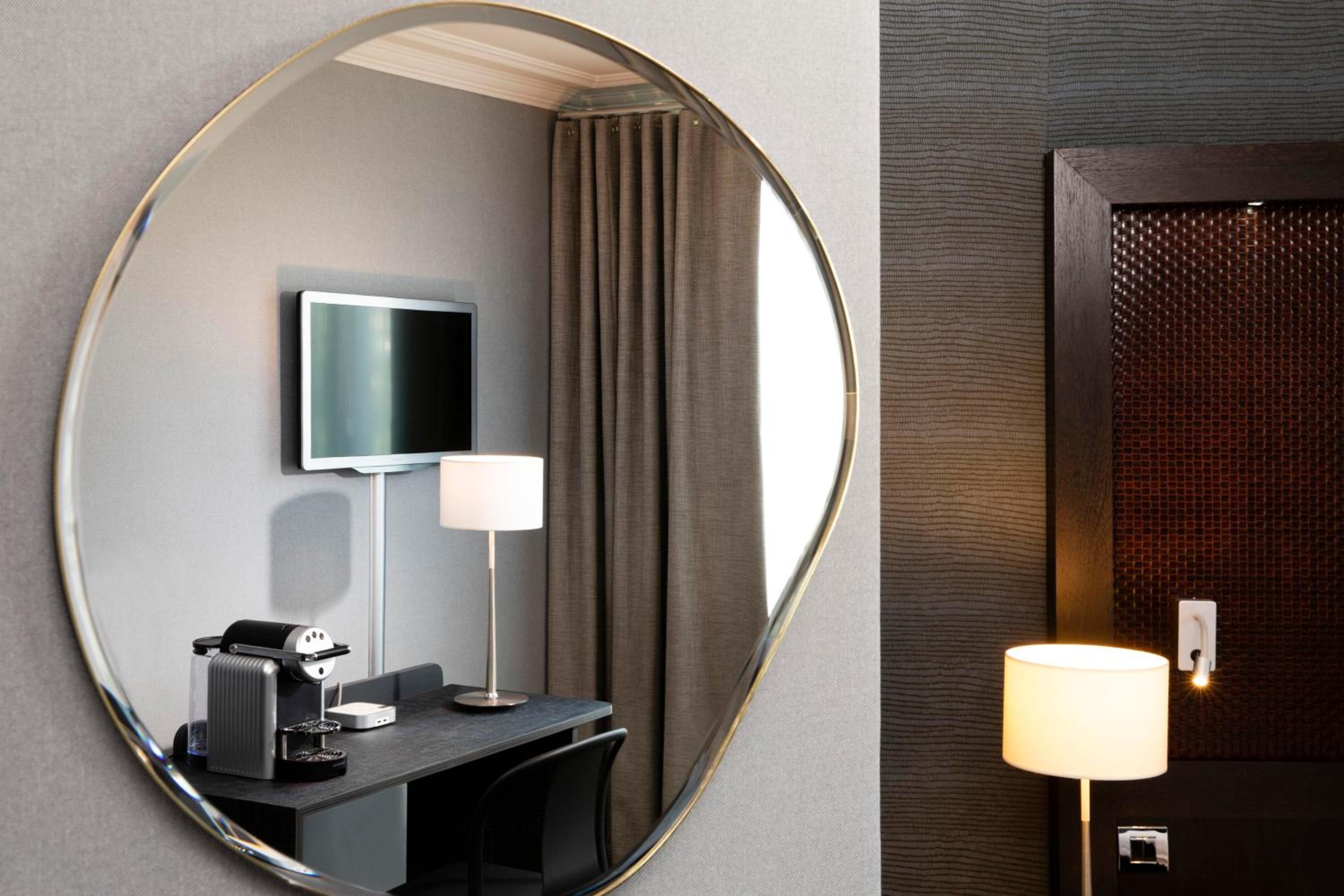 Superior Double or Twin Room photo 3