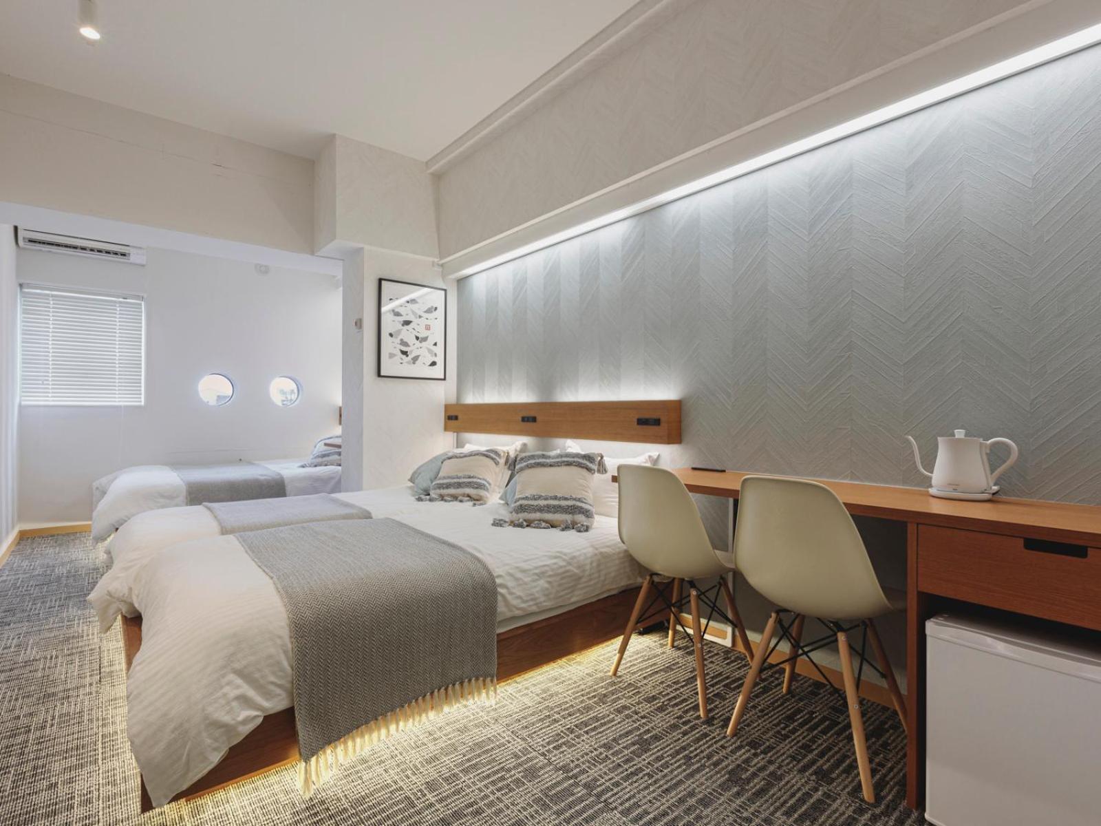 Economy Quadruple Room with Shared Bathroom photo 1