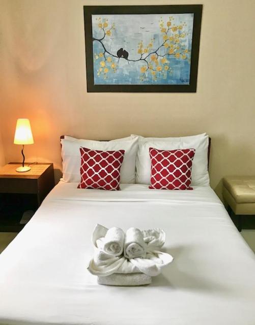 Deluxe Queen Room — the supplier's photographs — photo 1