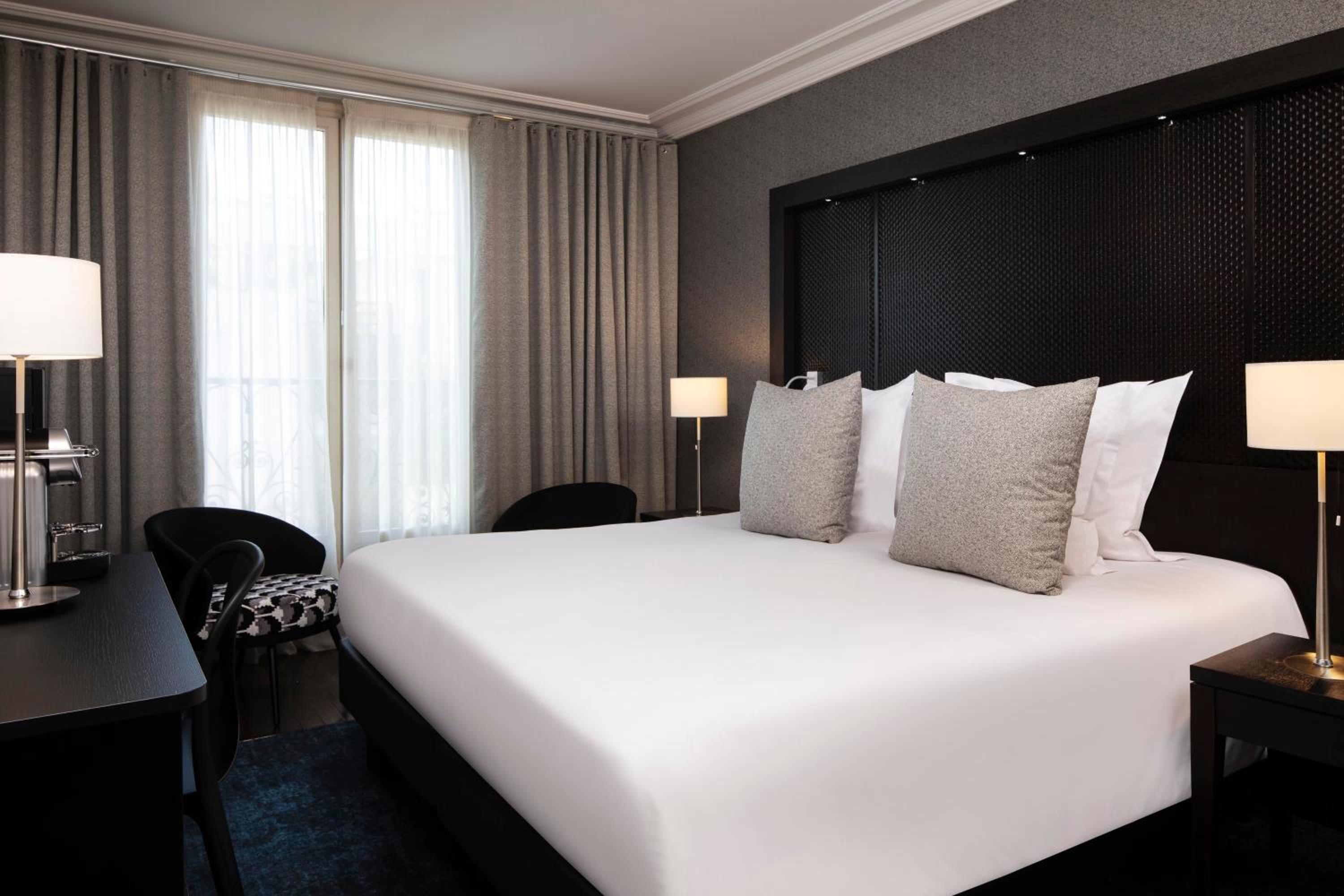 Superior Double or Twin Room photo 1