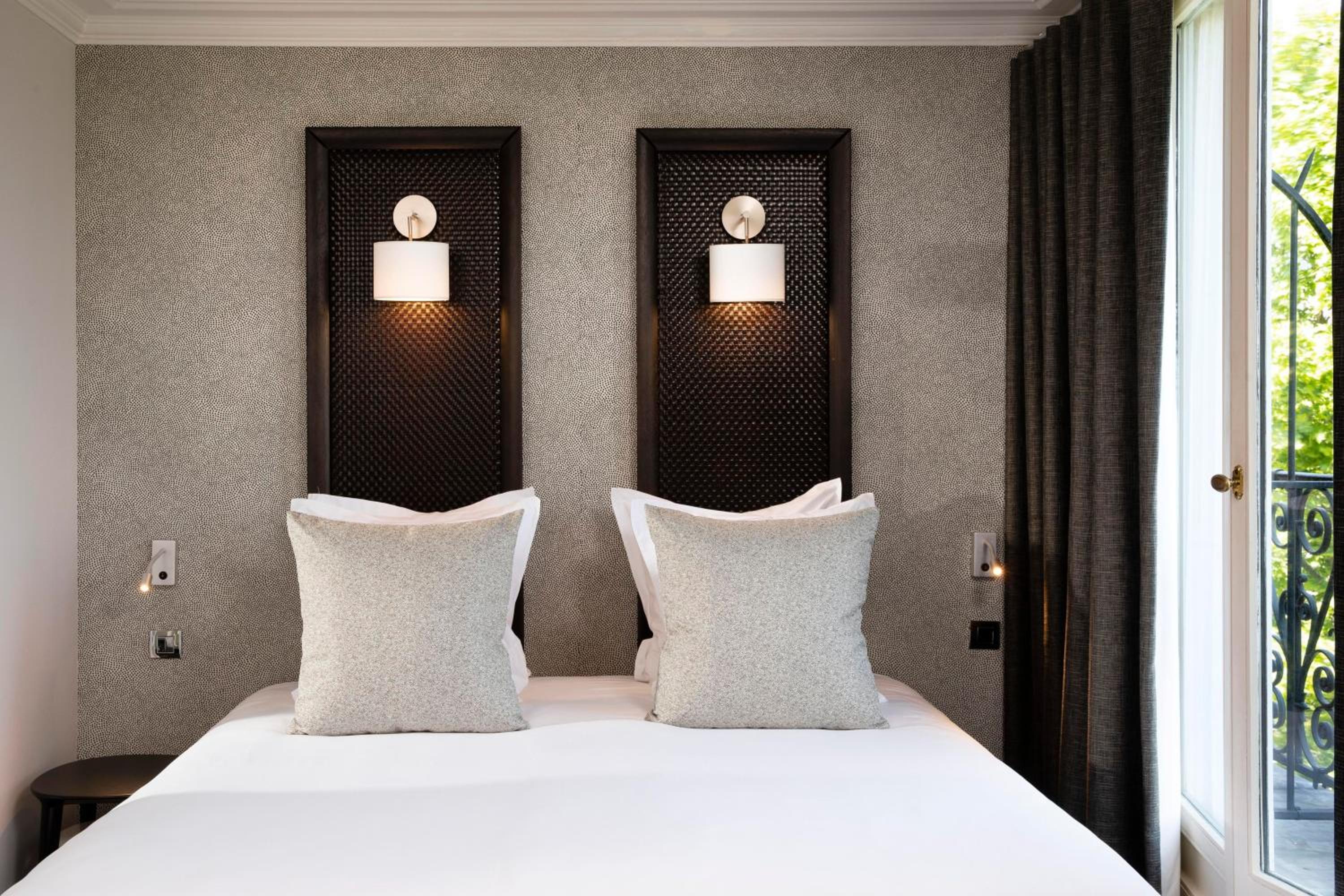 Superior Double or Twin Room photo 2