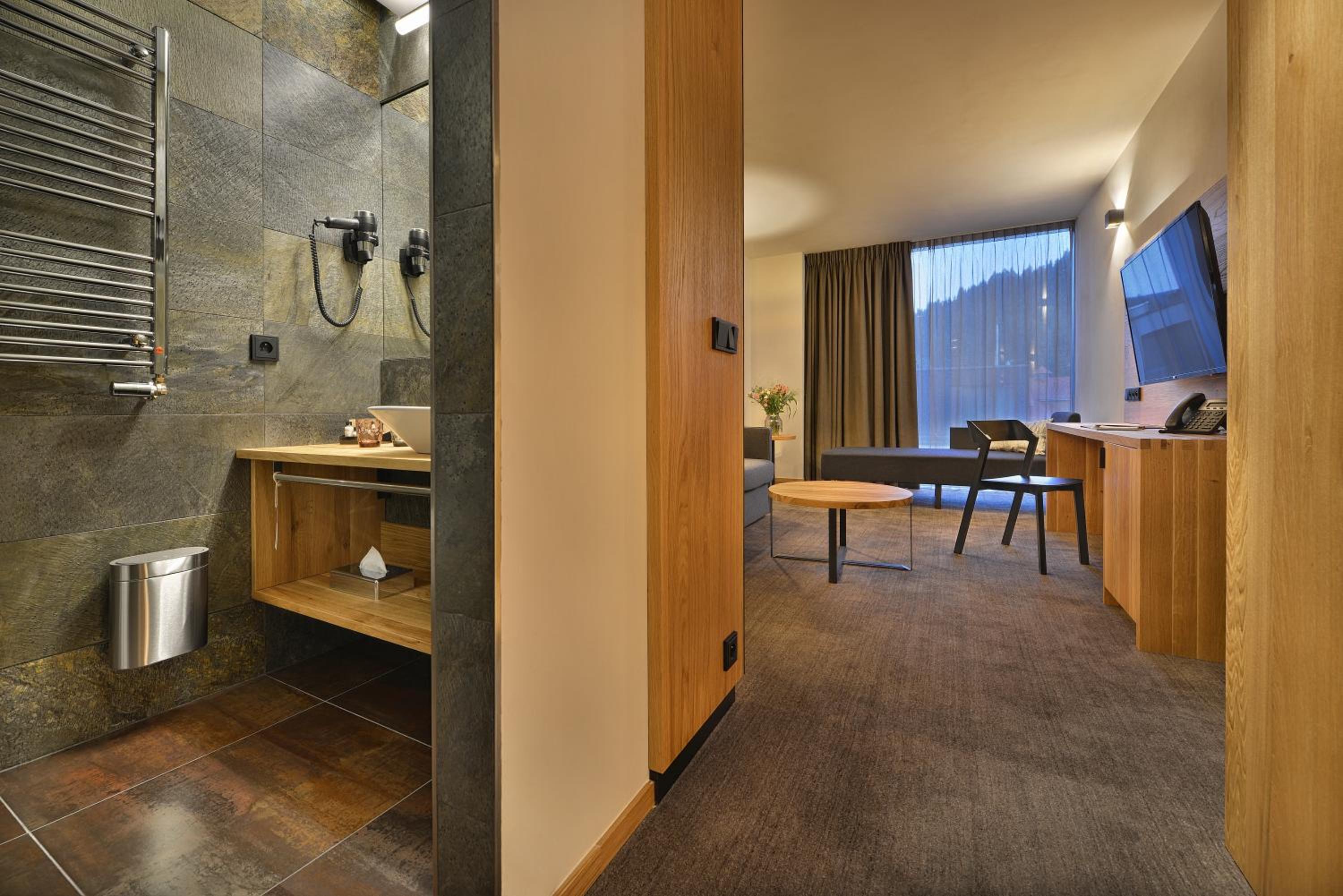 Junior Suite - Photo 2