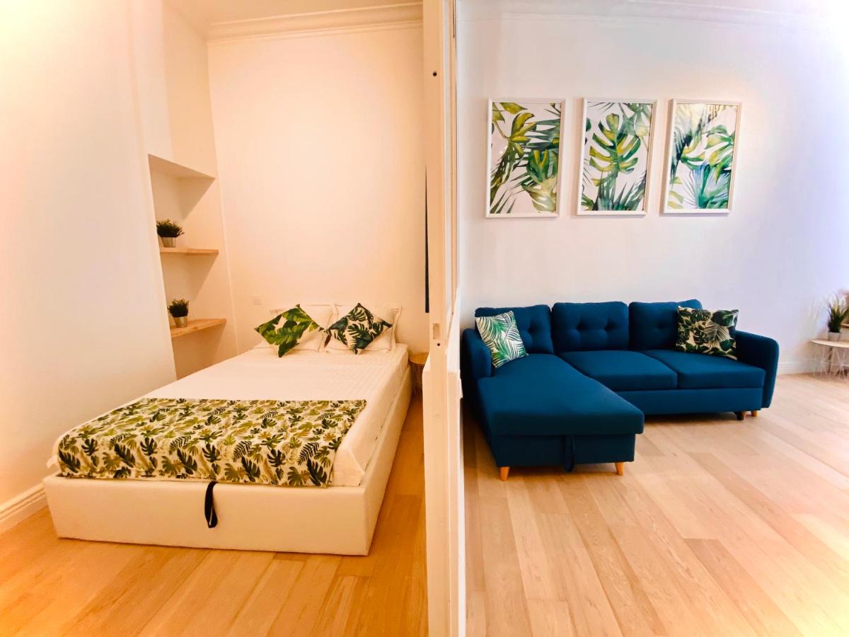 One-Bedroom Apartment photo 2