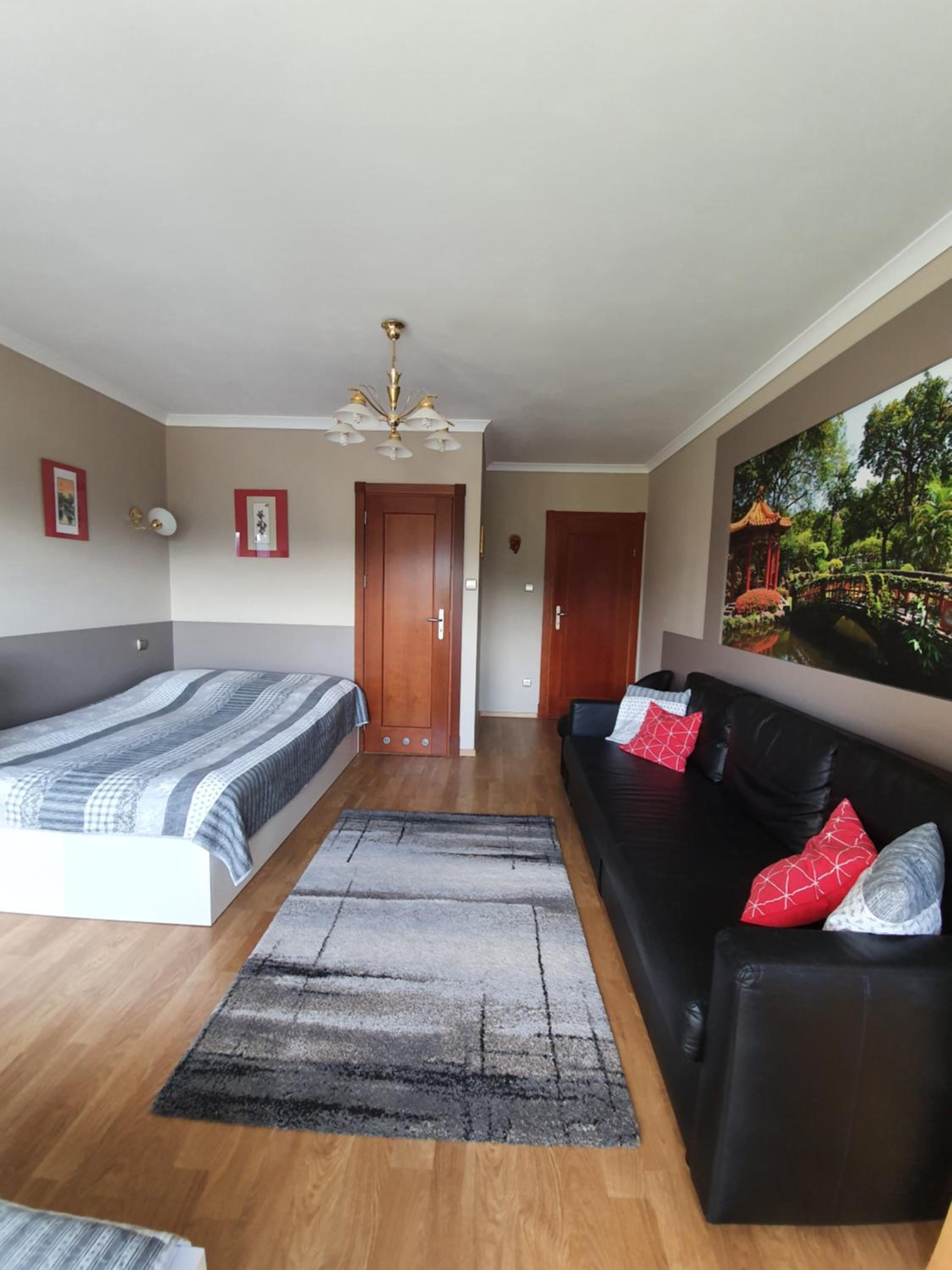 Family Room with Balcony (2 Adults + 2 Children) photo 2