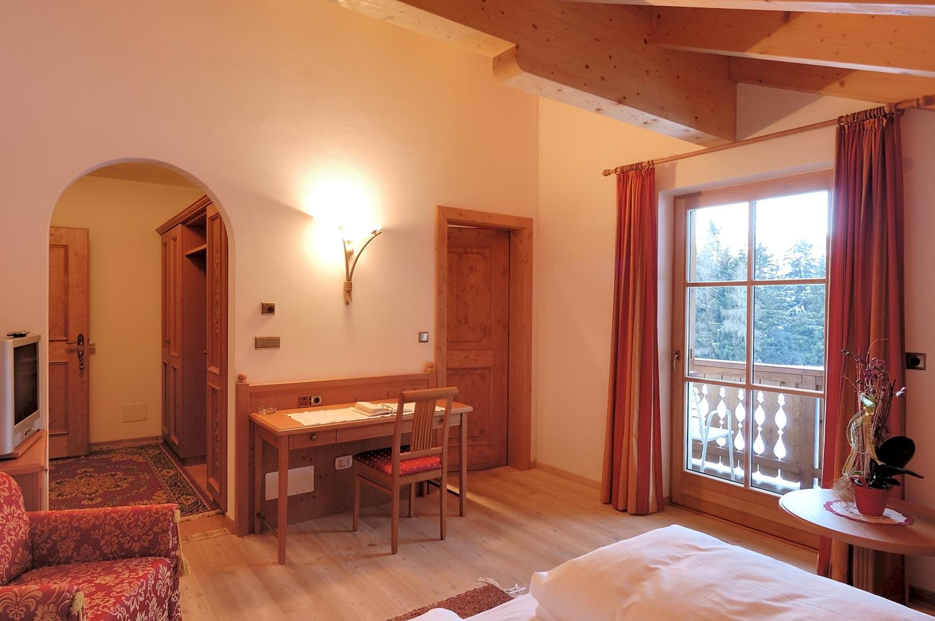 Superior Double Room - Photo 8