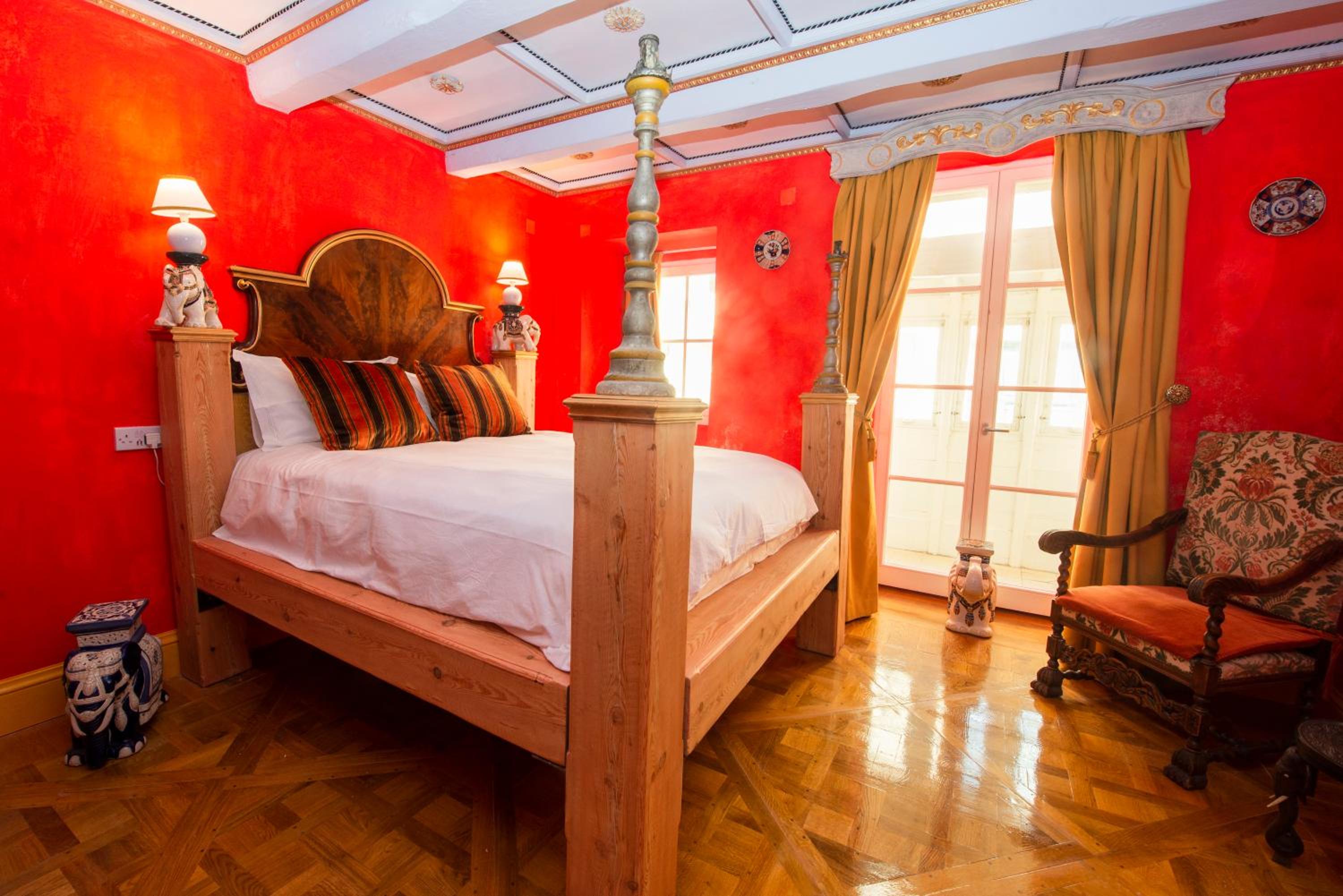 King Room with Balcony