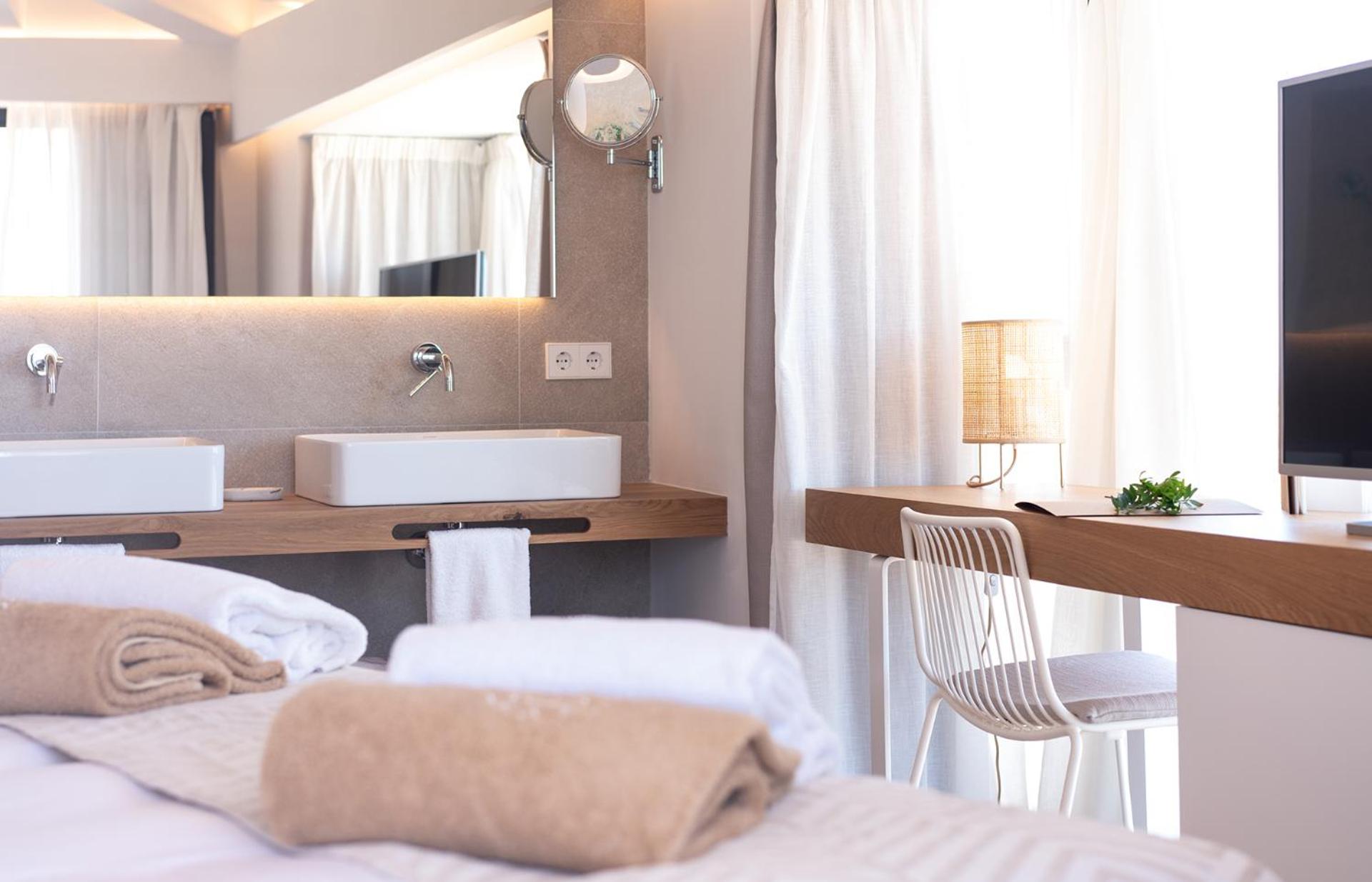 Superior Room with Terrace - Photo 1
