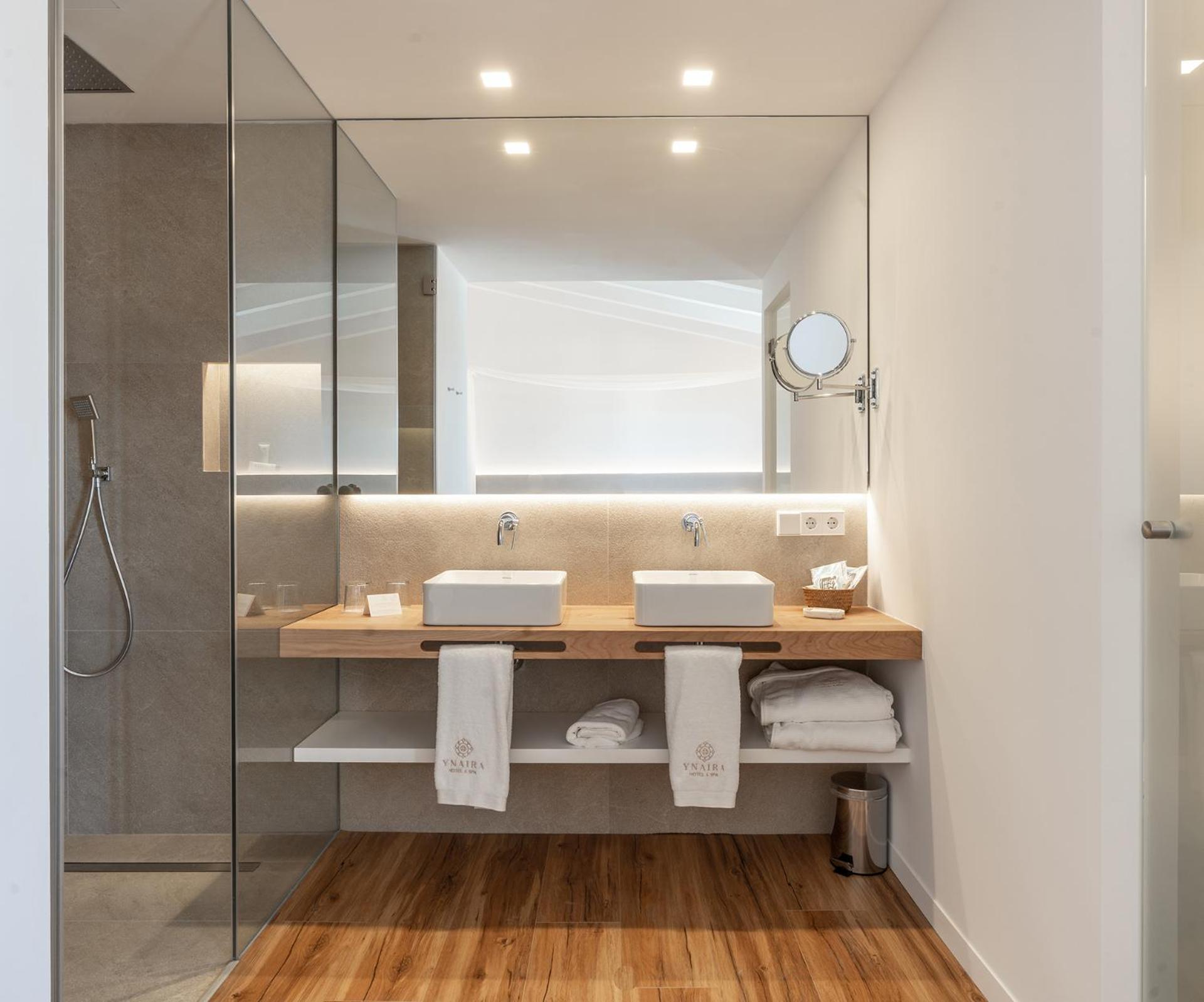 Junior Suite with Terrace - Photo 5