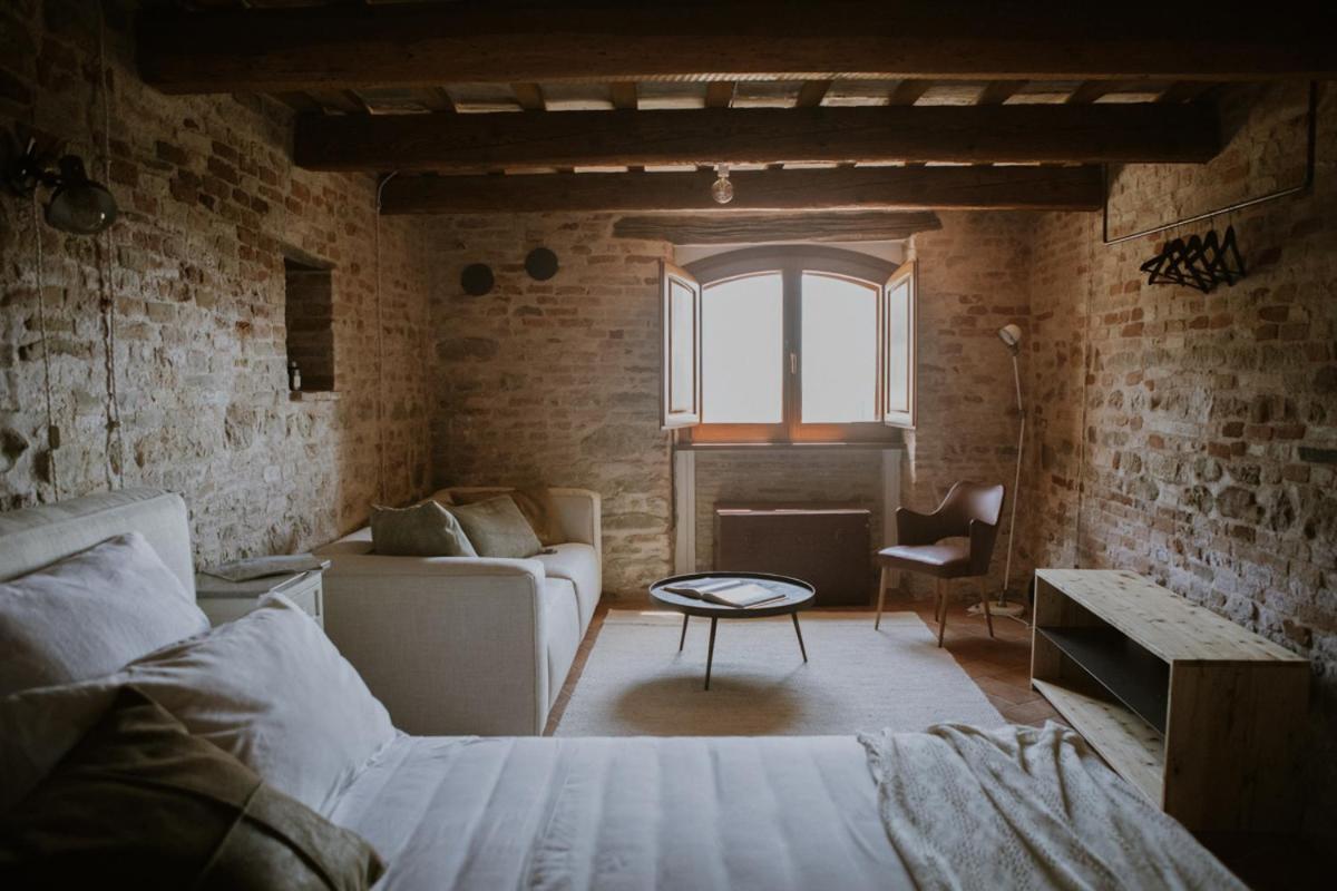 One-Bedroom House - Photo 15
