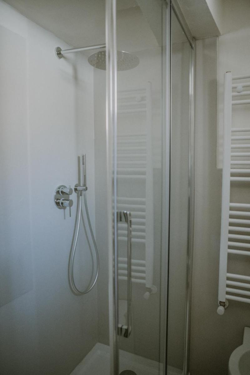 One-Bedroom House - Photo 13