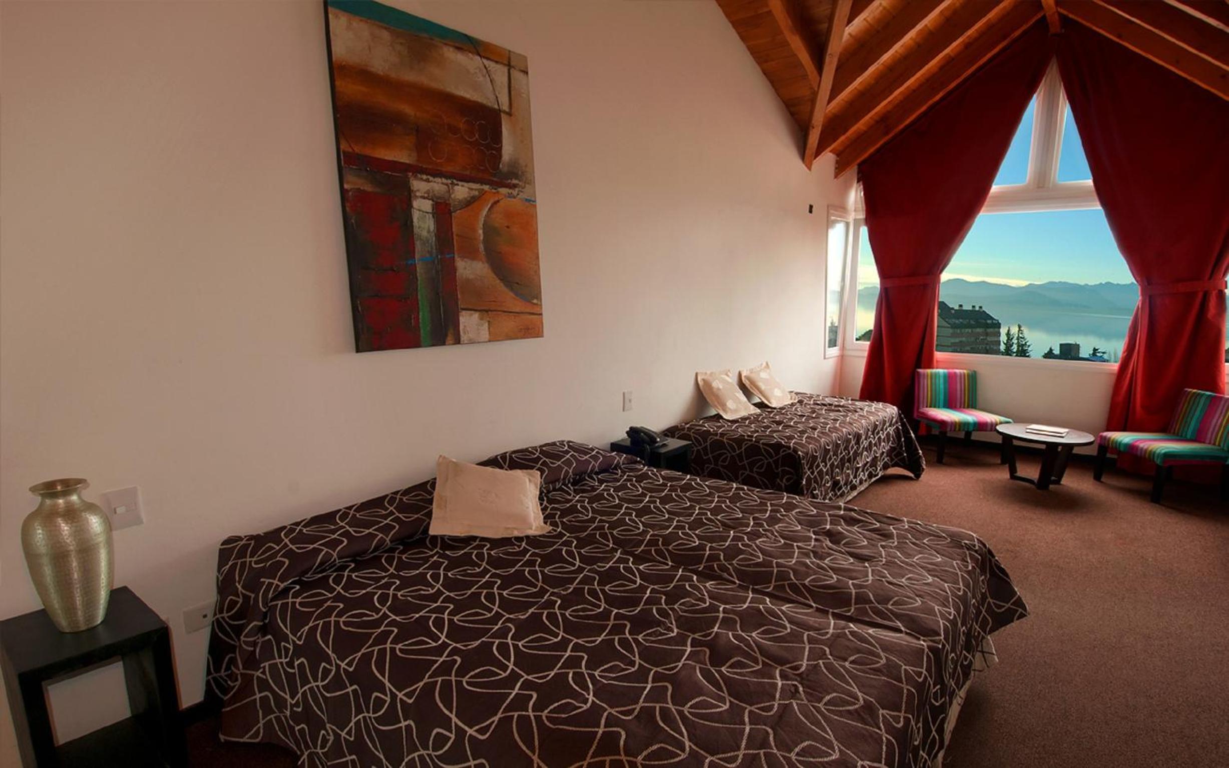 Triple Room with Lake View photo 3