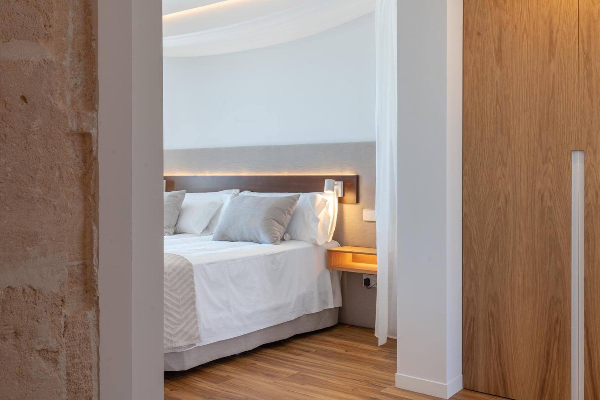 Suite con Terraza con Bañera de Hidromasaje en la Terraza