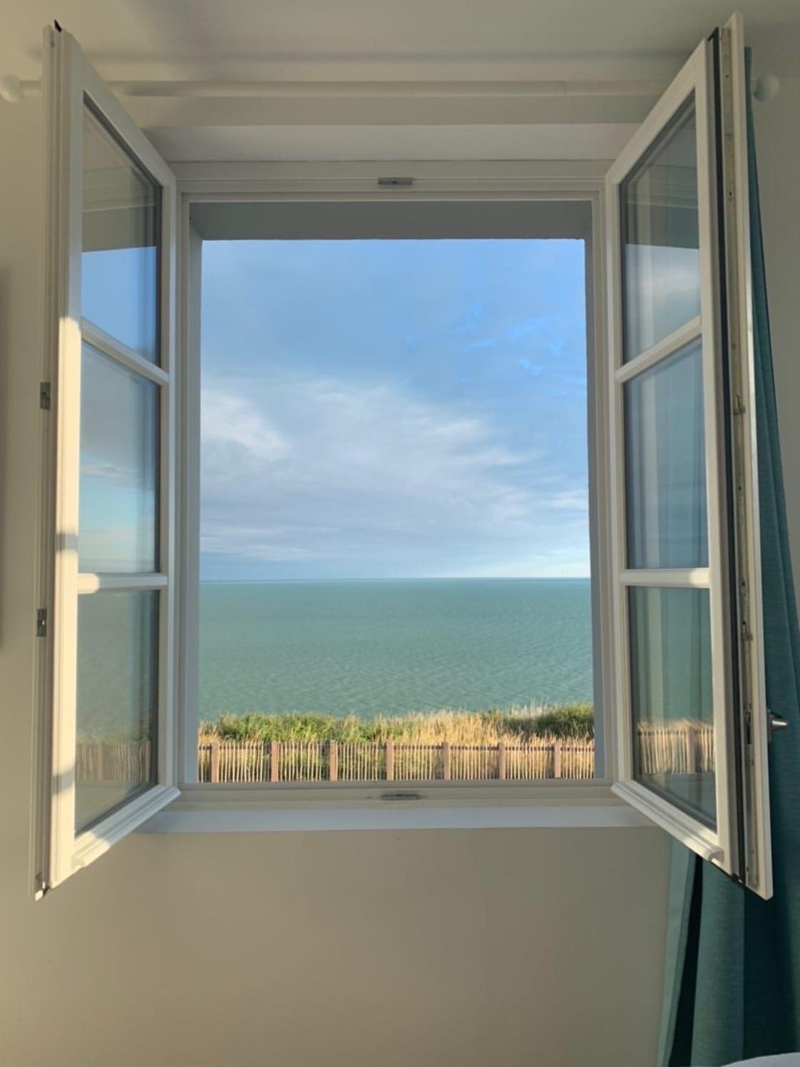 Queen Room with Sea View photo 3