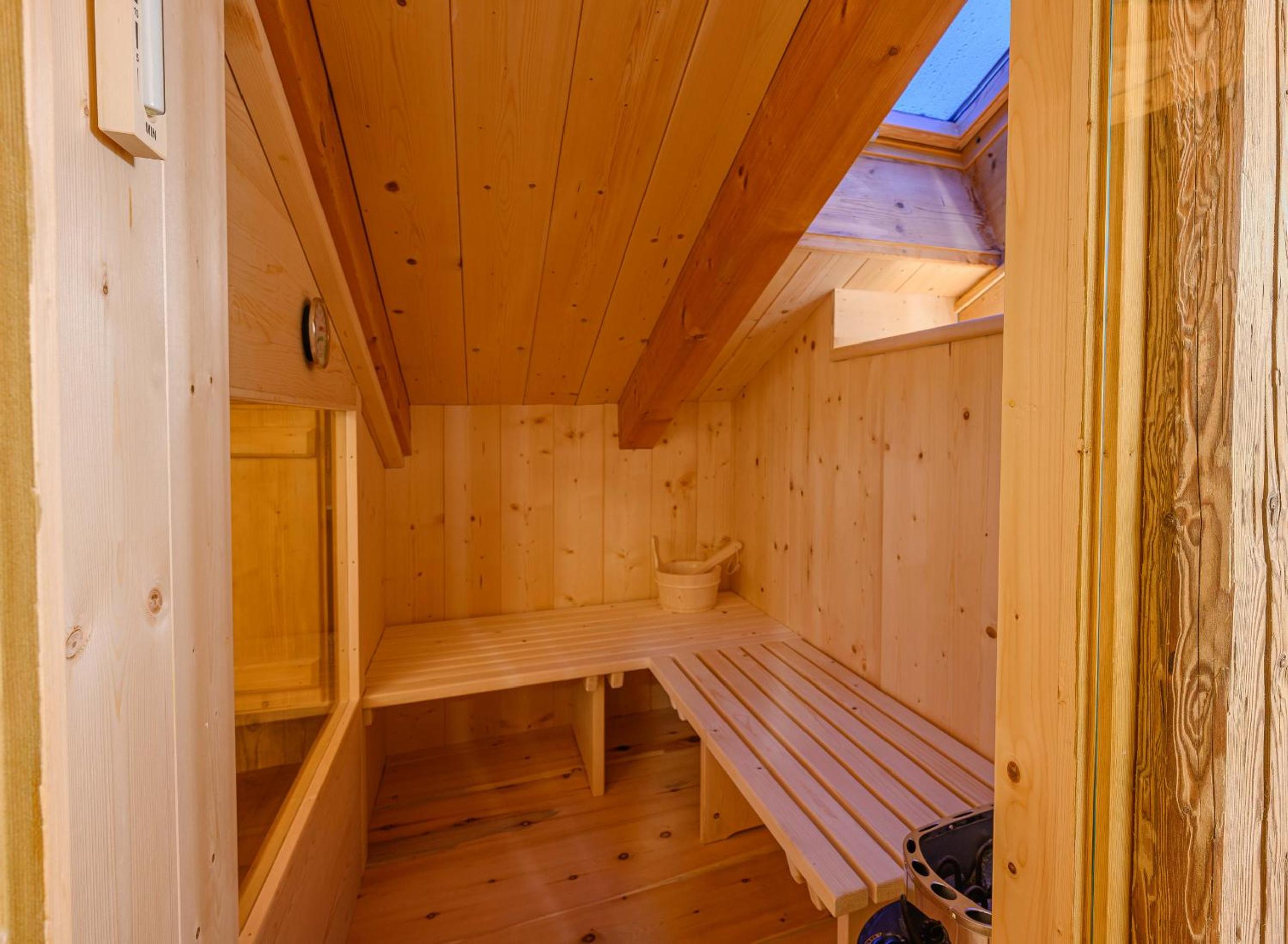 Superior Apartment with Sauna - Photo 25