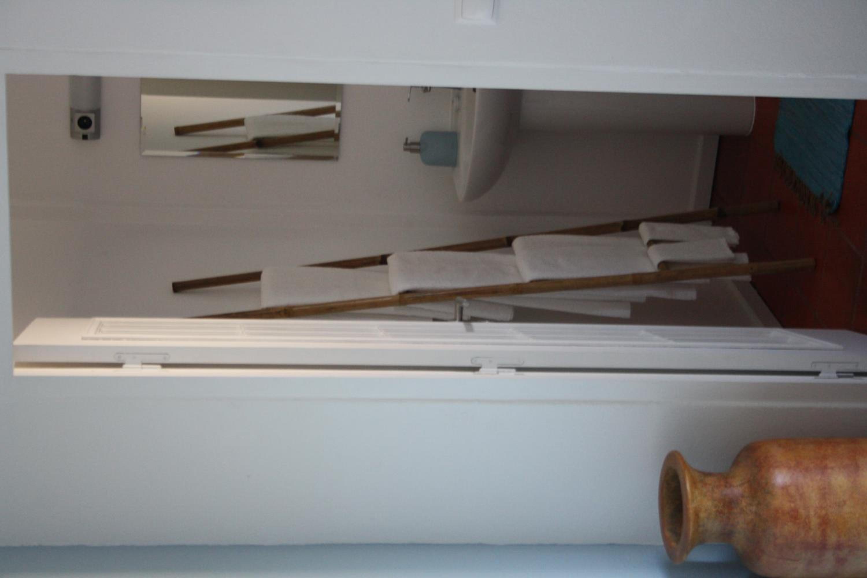 Double or Twin Room - Photo 7