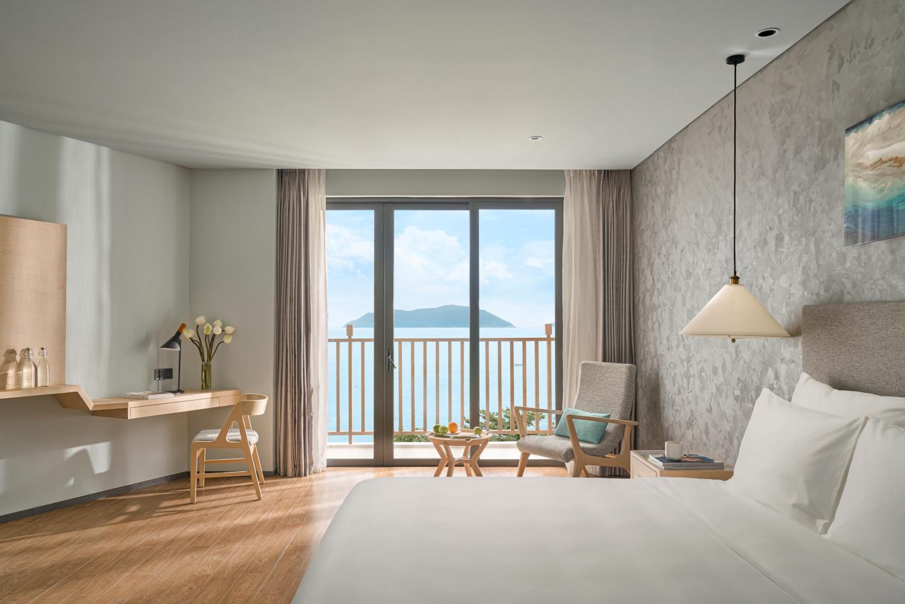Premium Double Room with Balcony and Ocean View (Include Welcome drink & Airport shuttle bus)