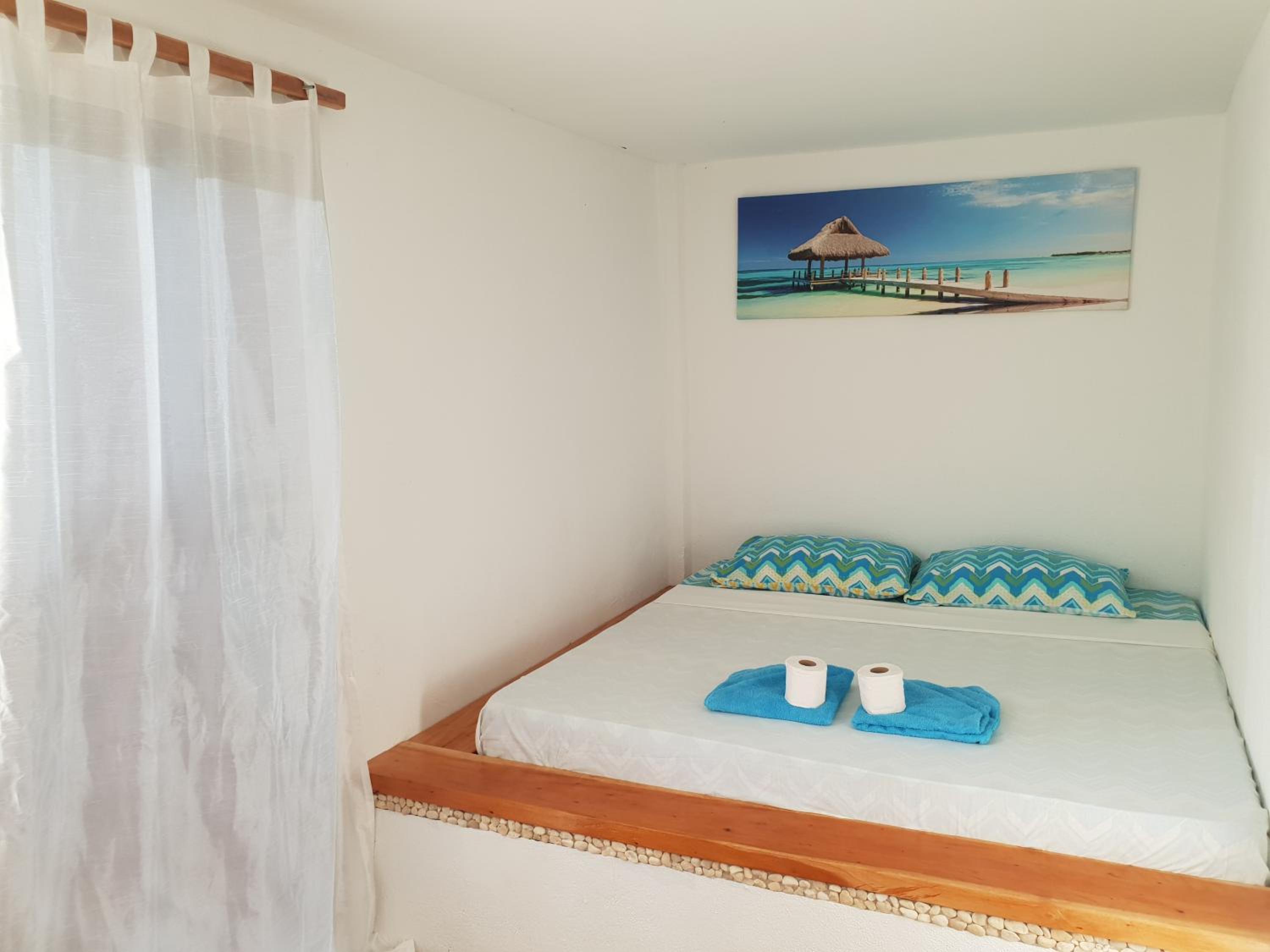 Deluxe Double Room with Sea View - Photo 1