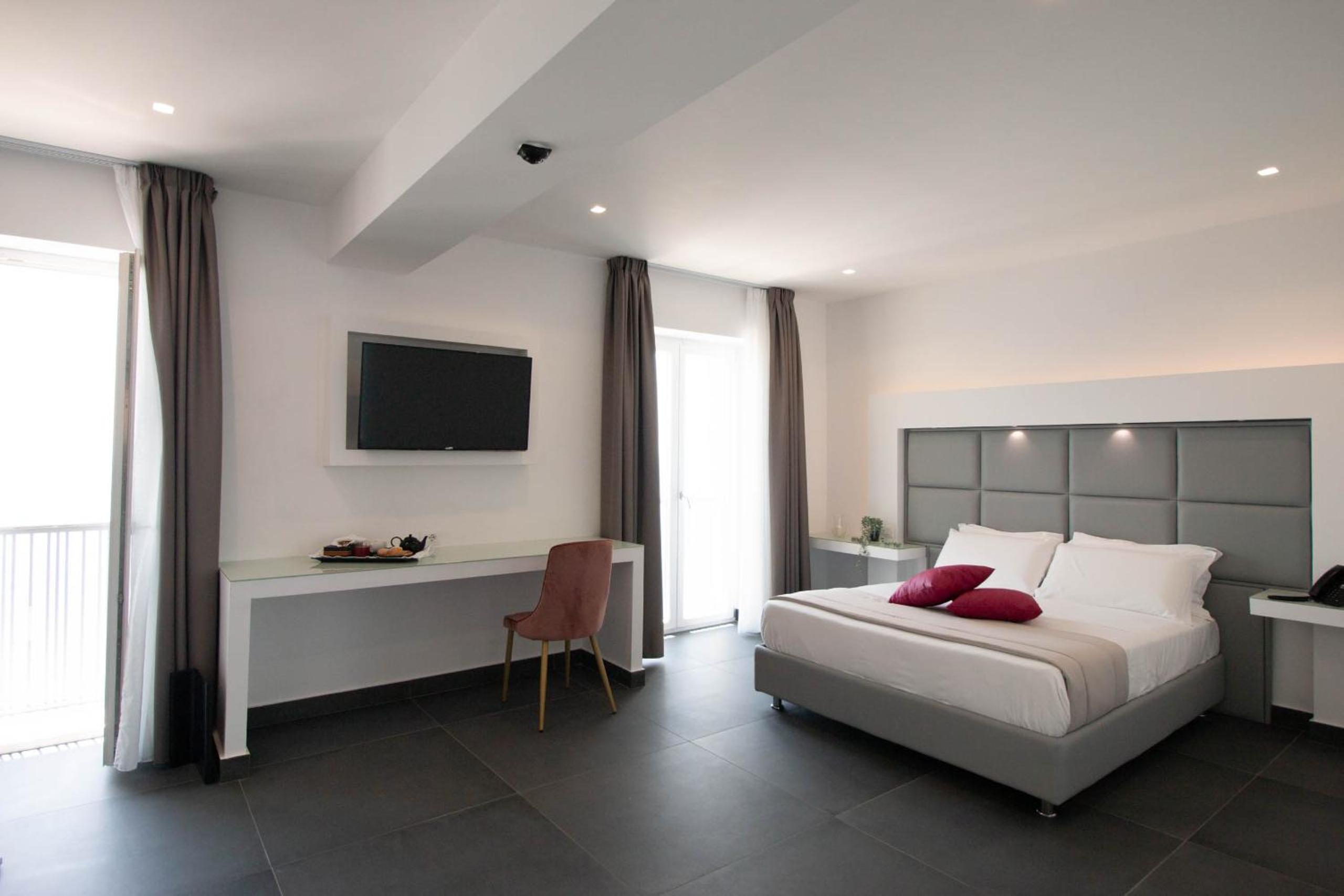 Superior Double Room - Photo 1