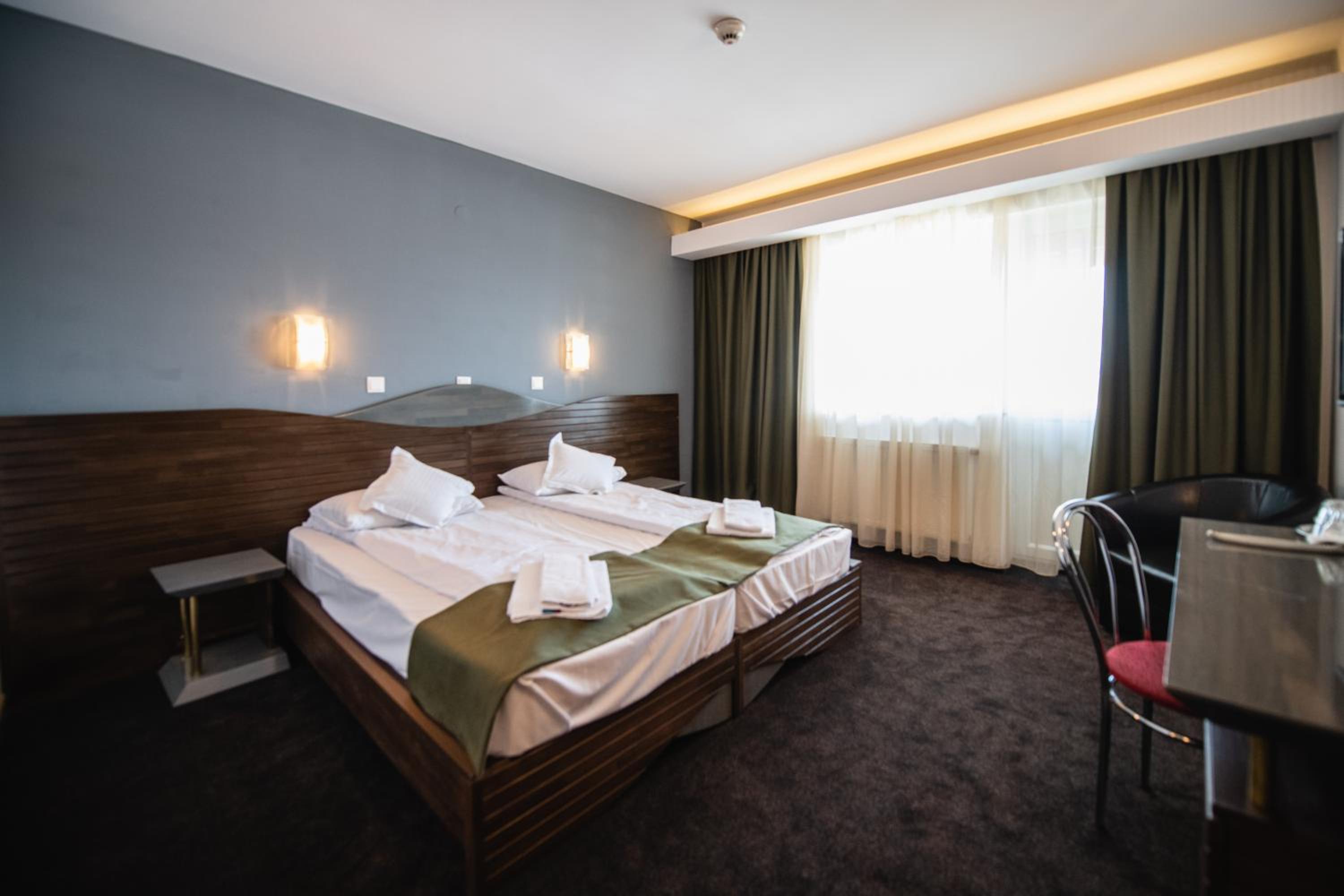 Double Room - Photo 1