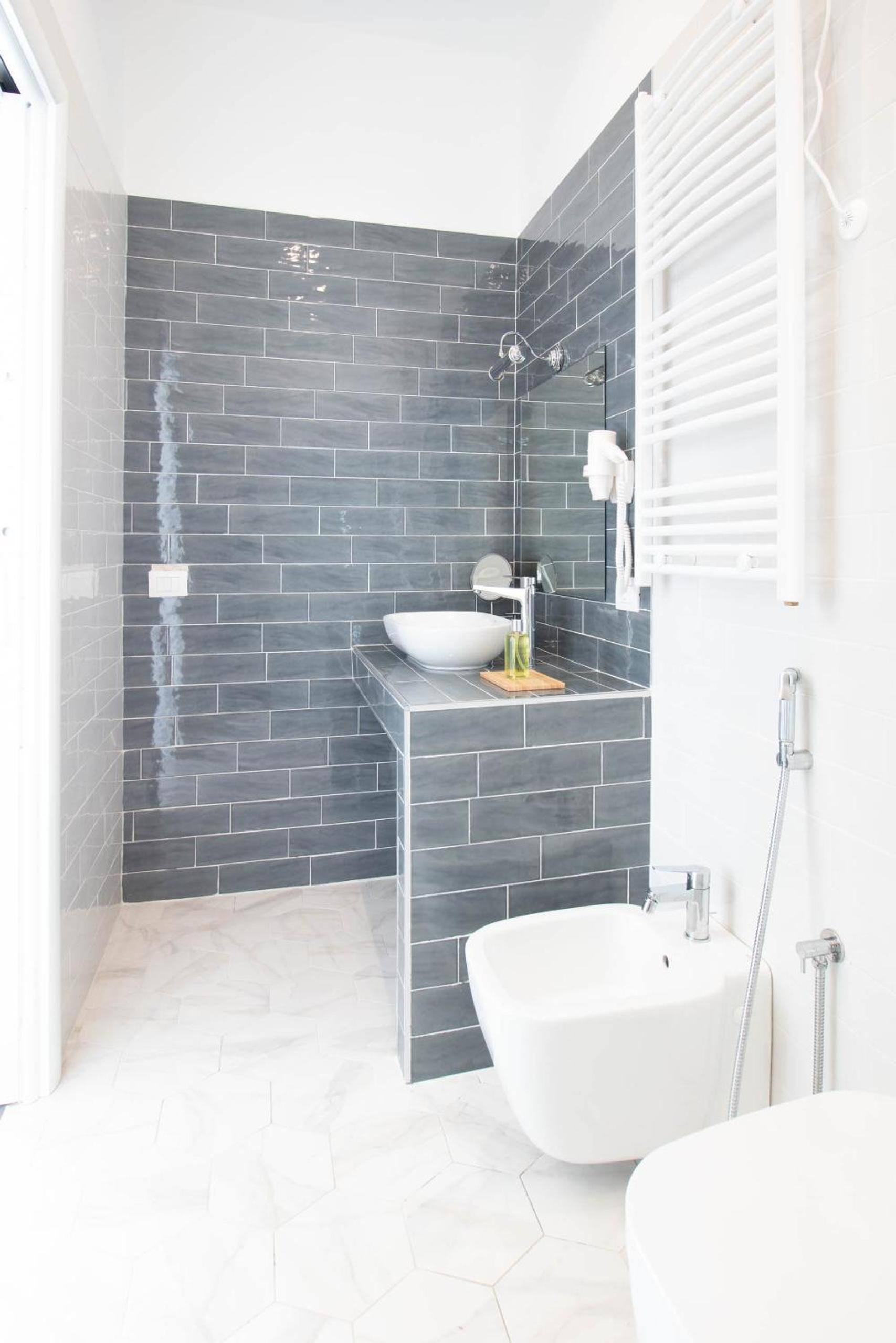 Junior Suite with Terrace - Photo 6