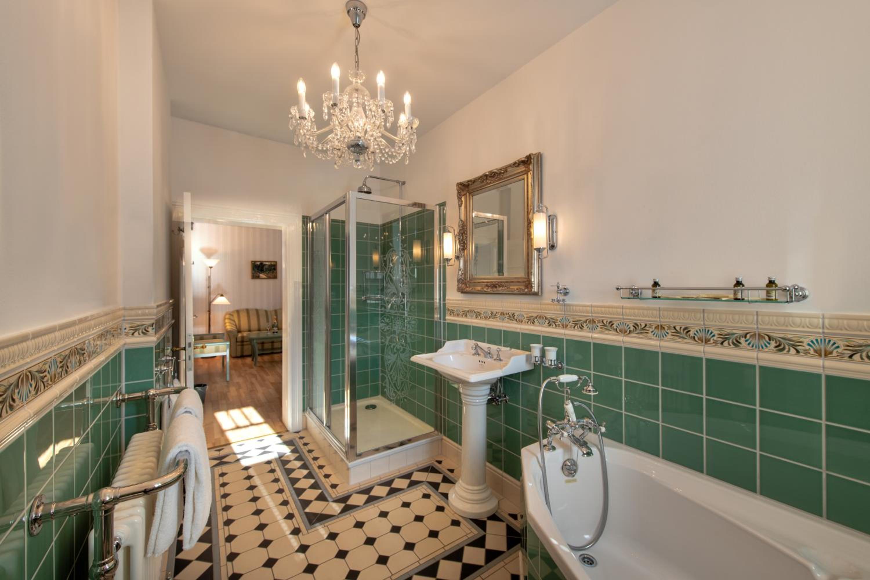 Suite with Balcony photo 3