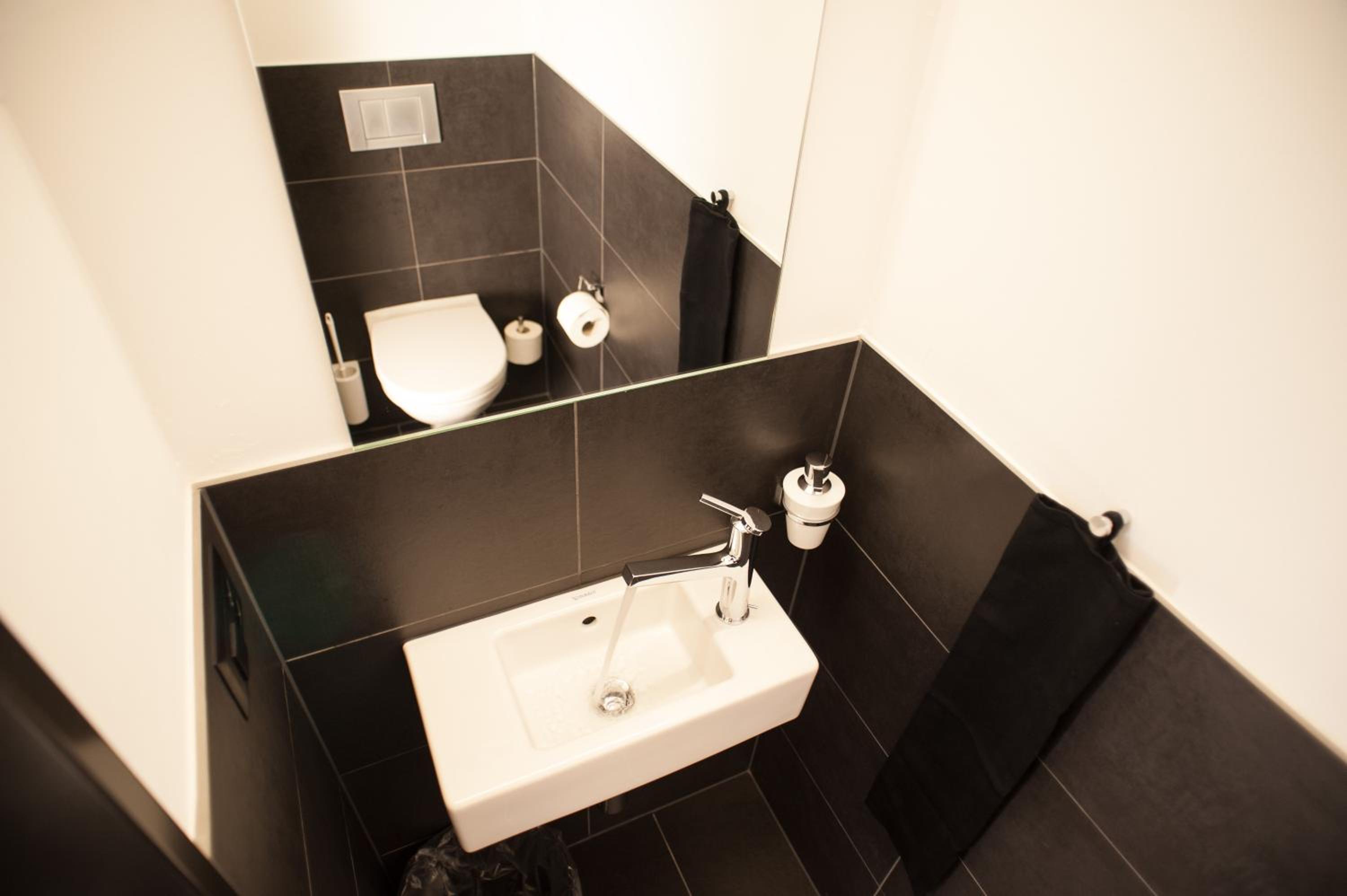 Superior Two-Bedroom Apartment - Photo 10