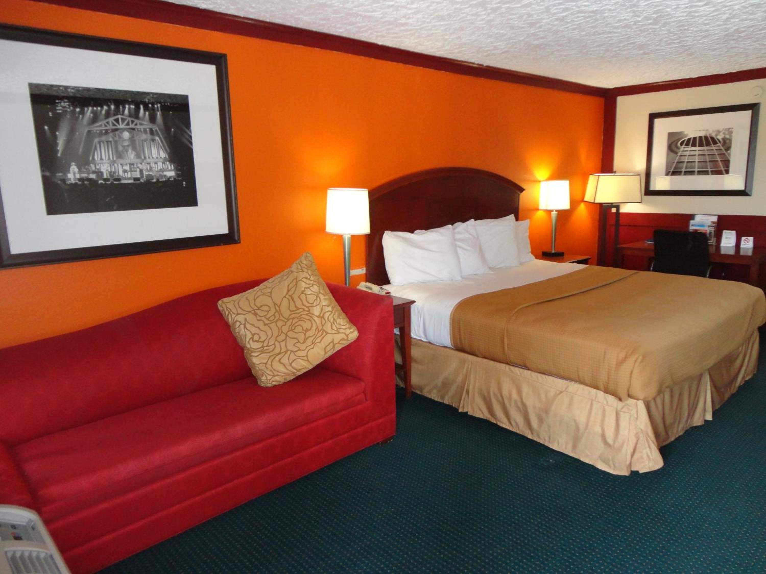 King Room - Non-Smoking - Photo 6