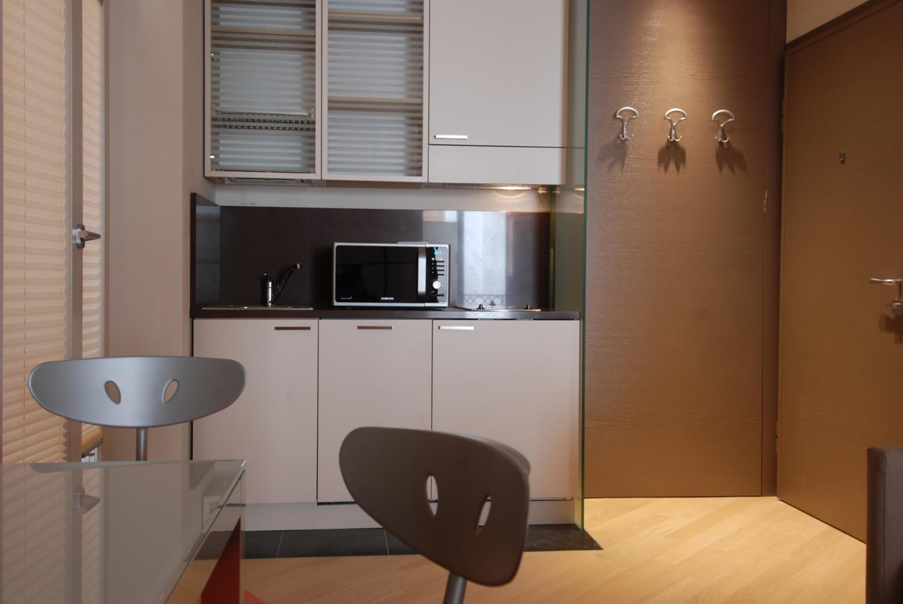 Deluxe Studio - Photo 11