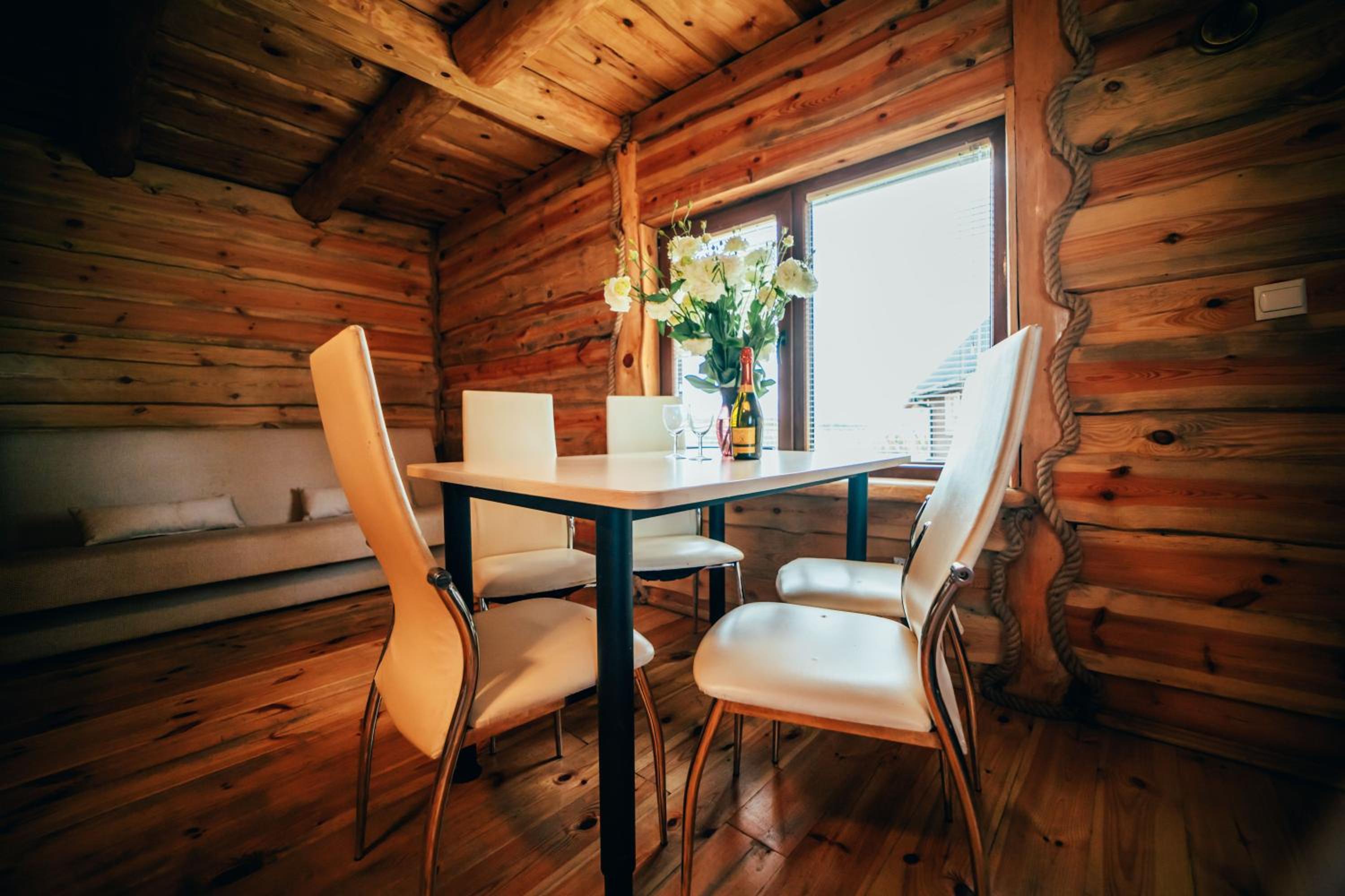 One-Bedroom Chalet photo 2